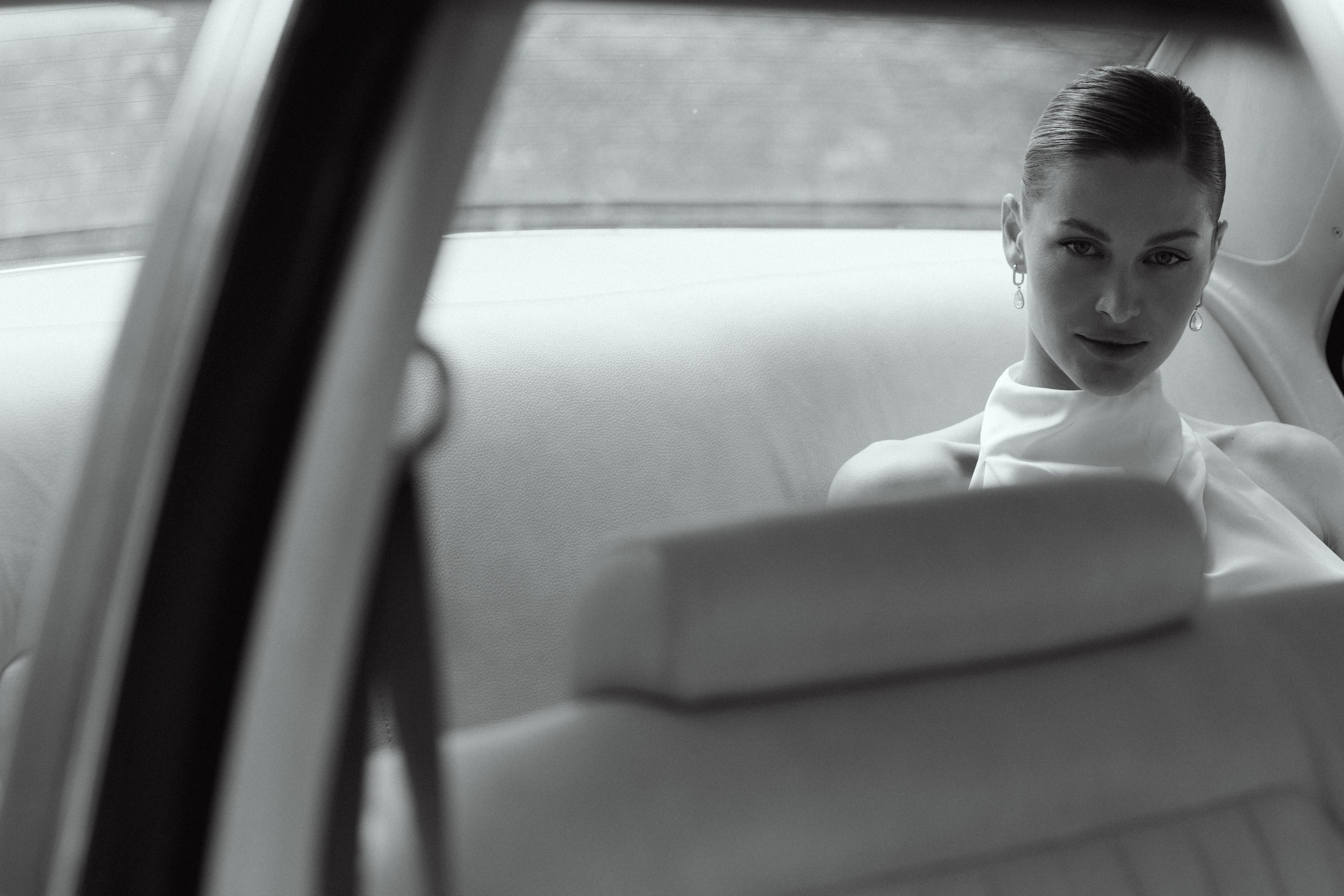 Свадебная фотосессия с ретро-автомобилем. Свадебный фотограф Москва Павел Фетисов