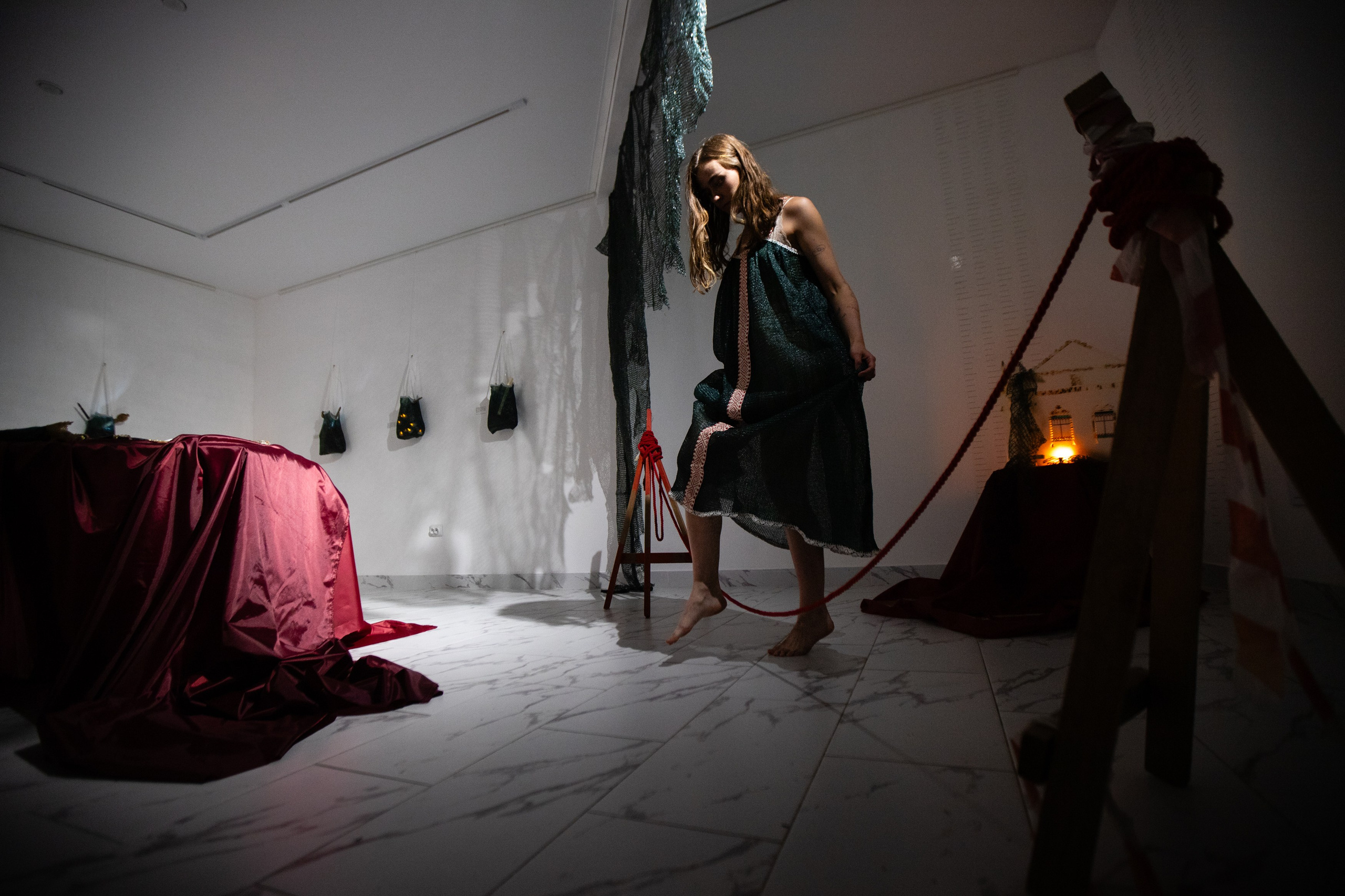 Выставка Ирины Иониной 2024. Фотограф Мария Немм