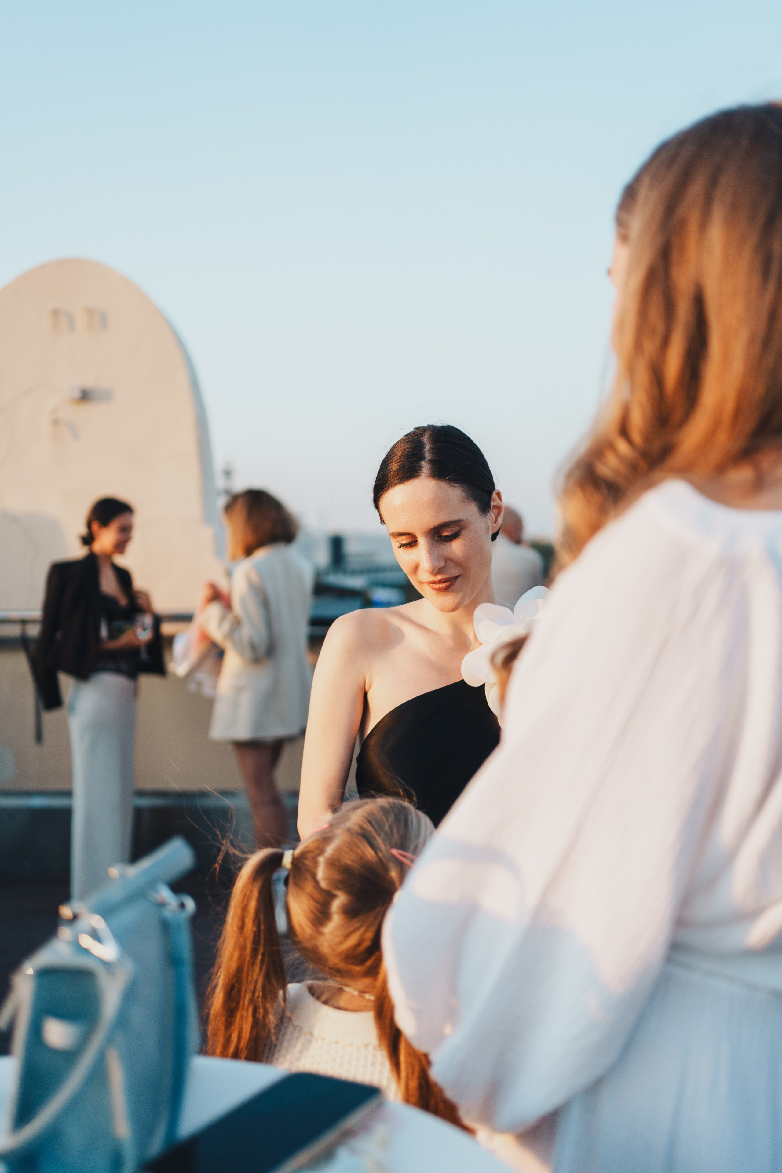 Выставка на крыше Парка Горького. Семейный и детский фотограф и видеограф в Москве, Серпухове и Тарусе Валерия Сорокина