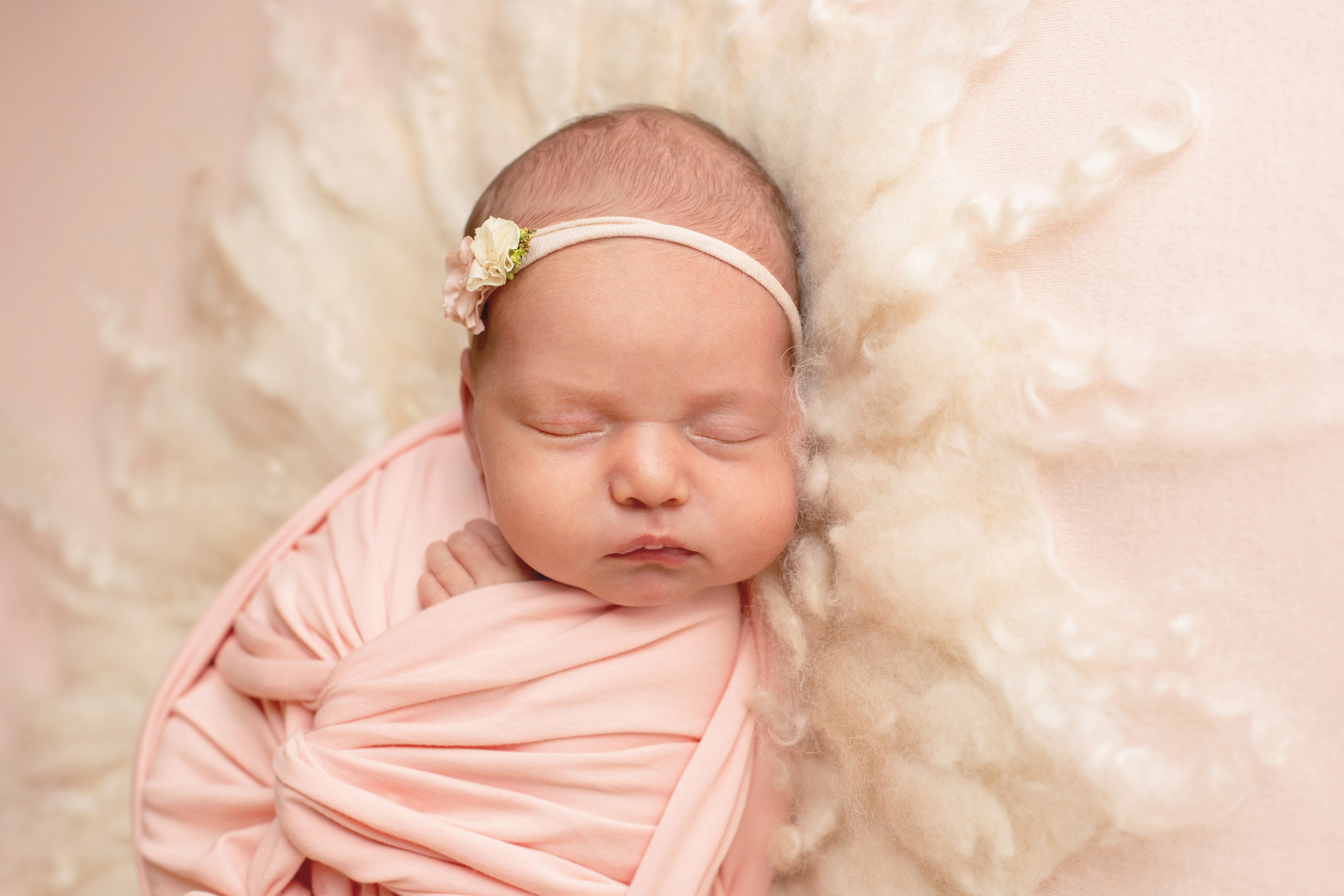 Наталия (Екатерина) Итого. Фотограф новорожденных в Екатеринбурге Татьяна Продан