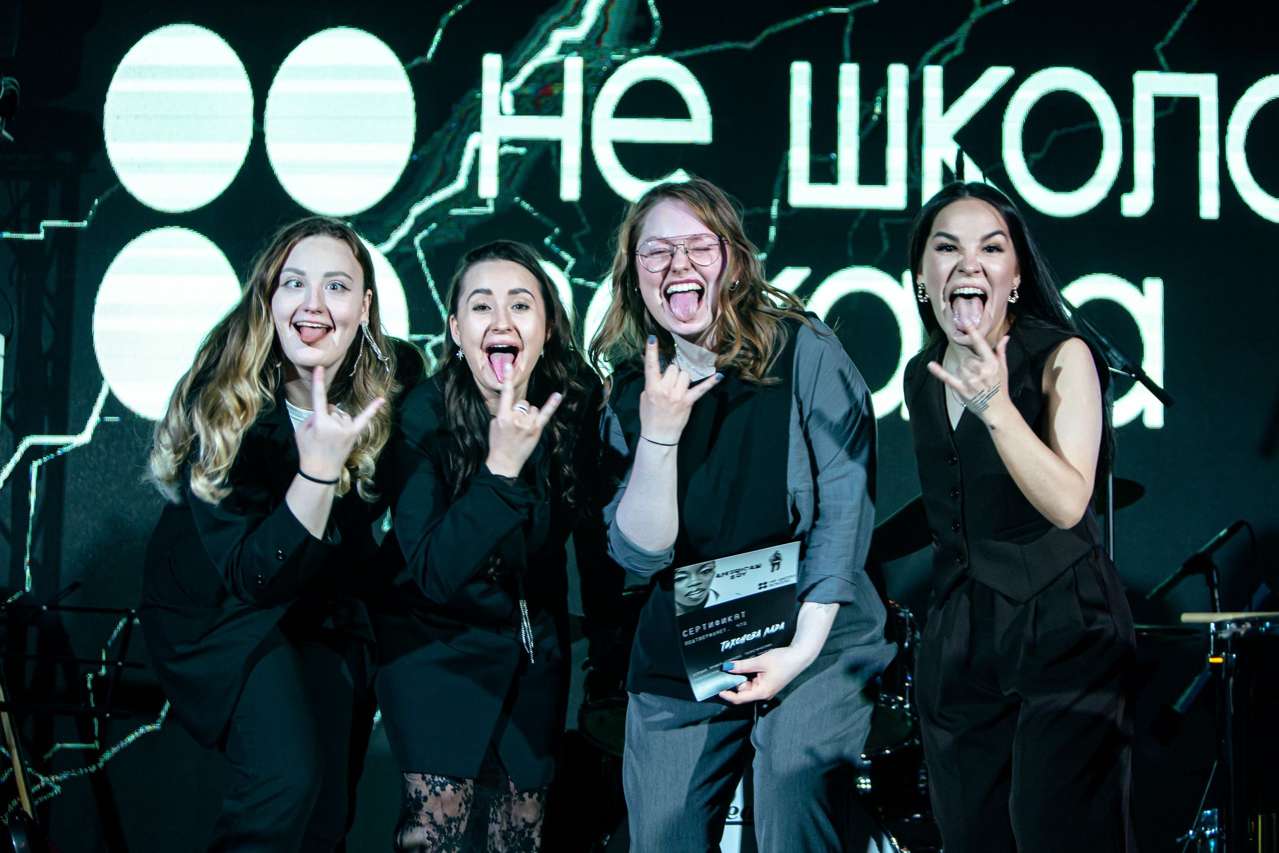 08.12 Не школа вокала. Команда специалистов в мире фотографии и видео. Детский фотограф, семейный фотограф