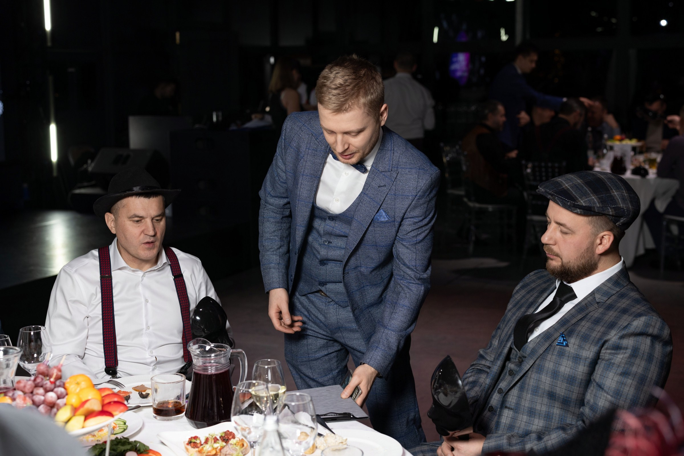 Индустрия маркировки. Андрей Шаповалов — репортажный фотограф в Москве