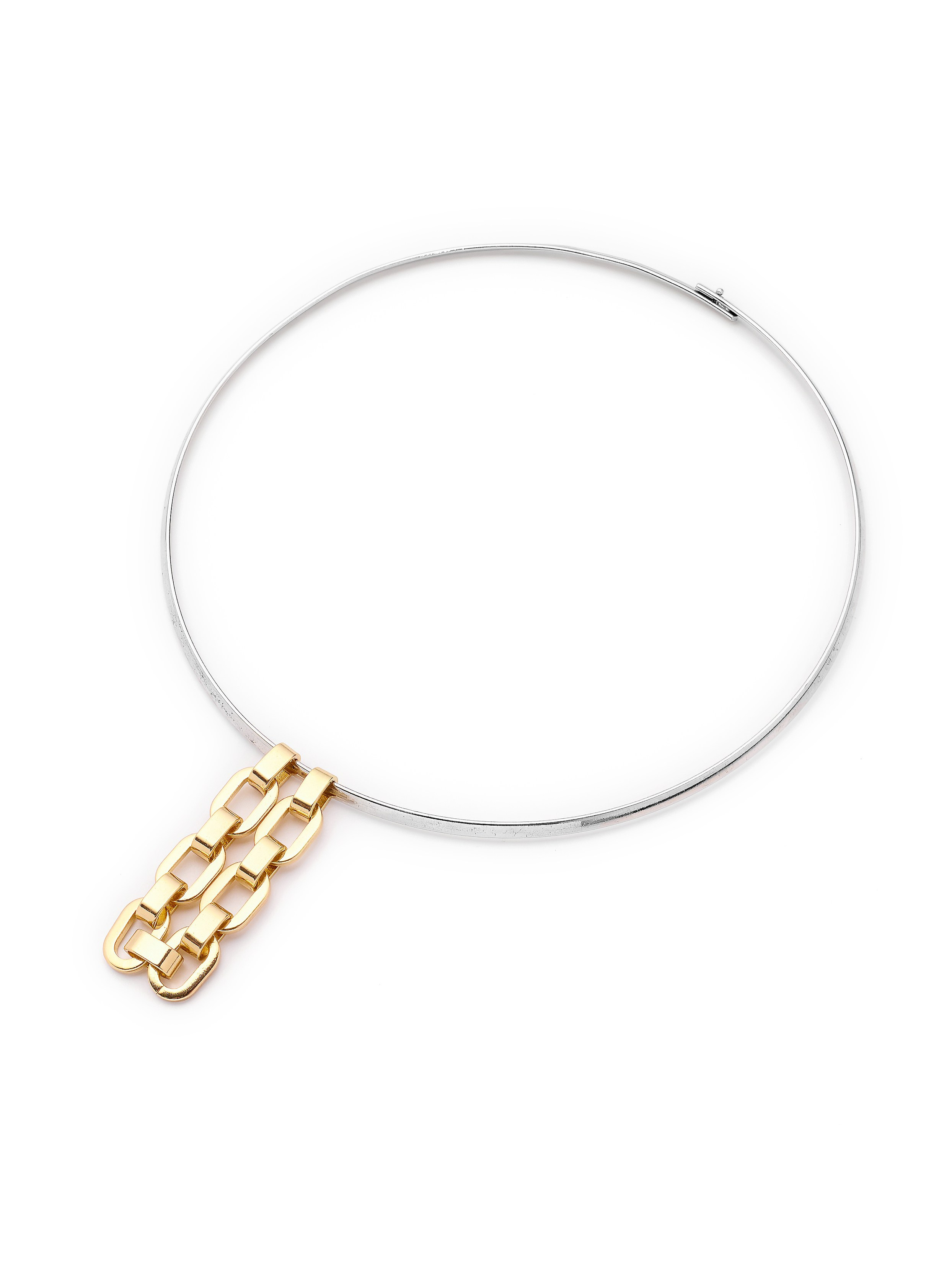 Съемка каталога для бижутерии. Контент фотограф для бизнеса и маркет-плейсов