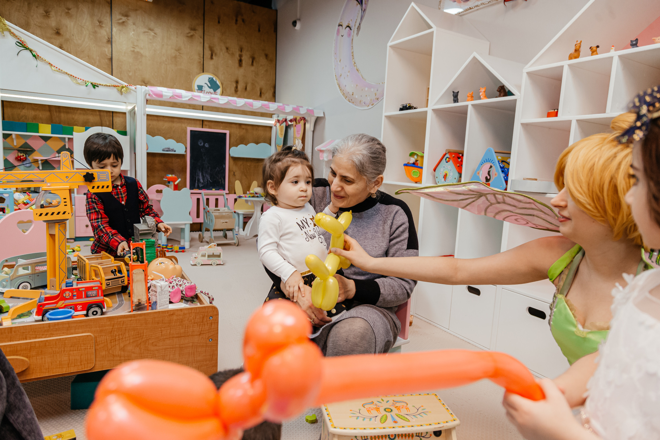 День рождение двух сестрёнок. Свадебный фотограф в Москве