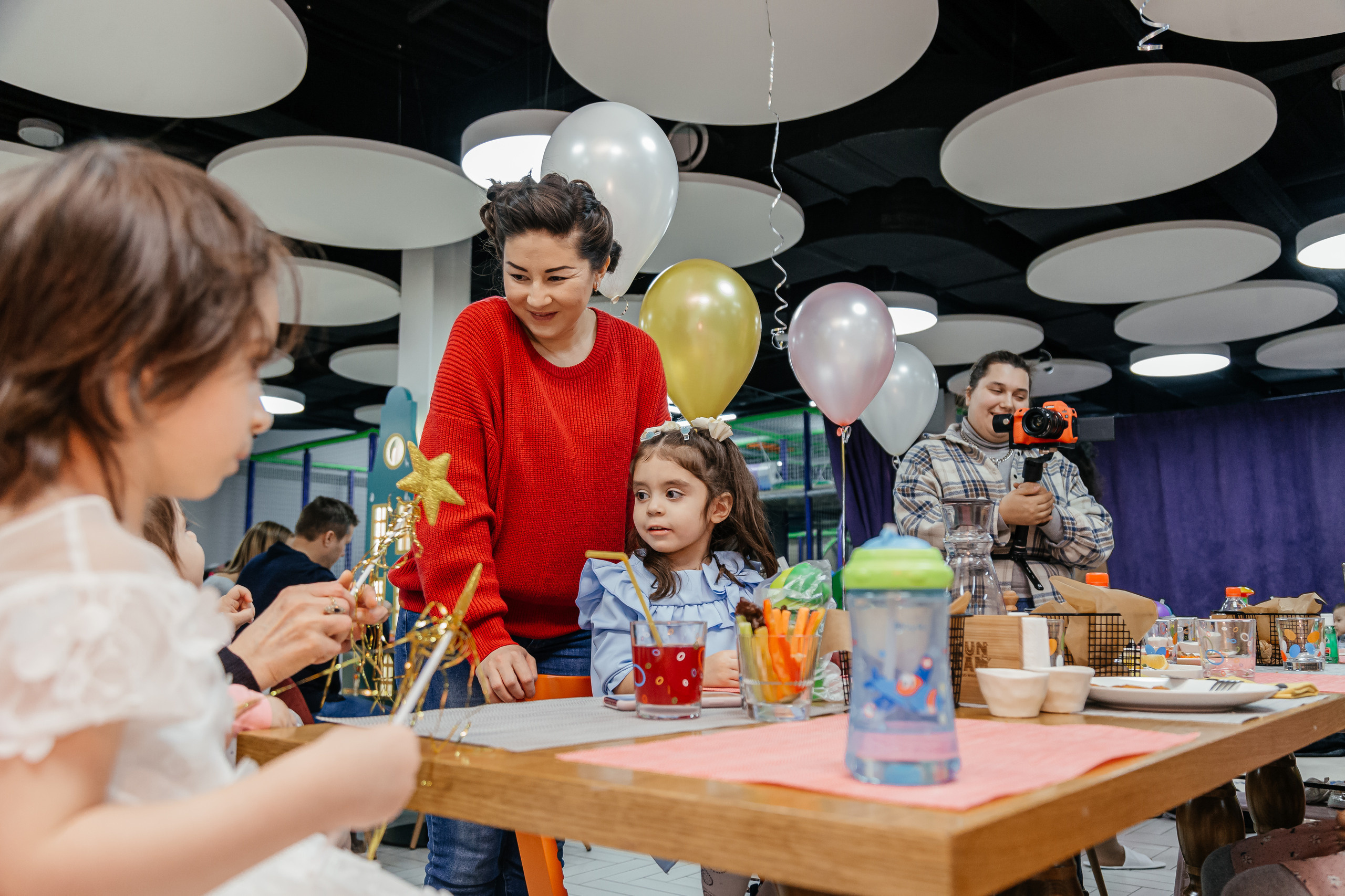 День рождение двух сестрёнок. Свадебный фотограф в Москве