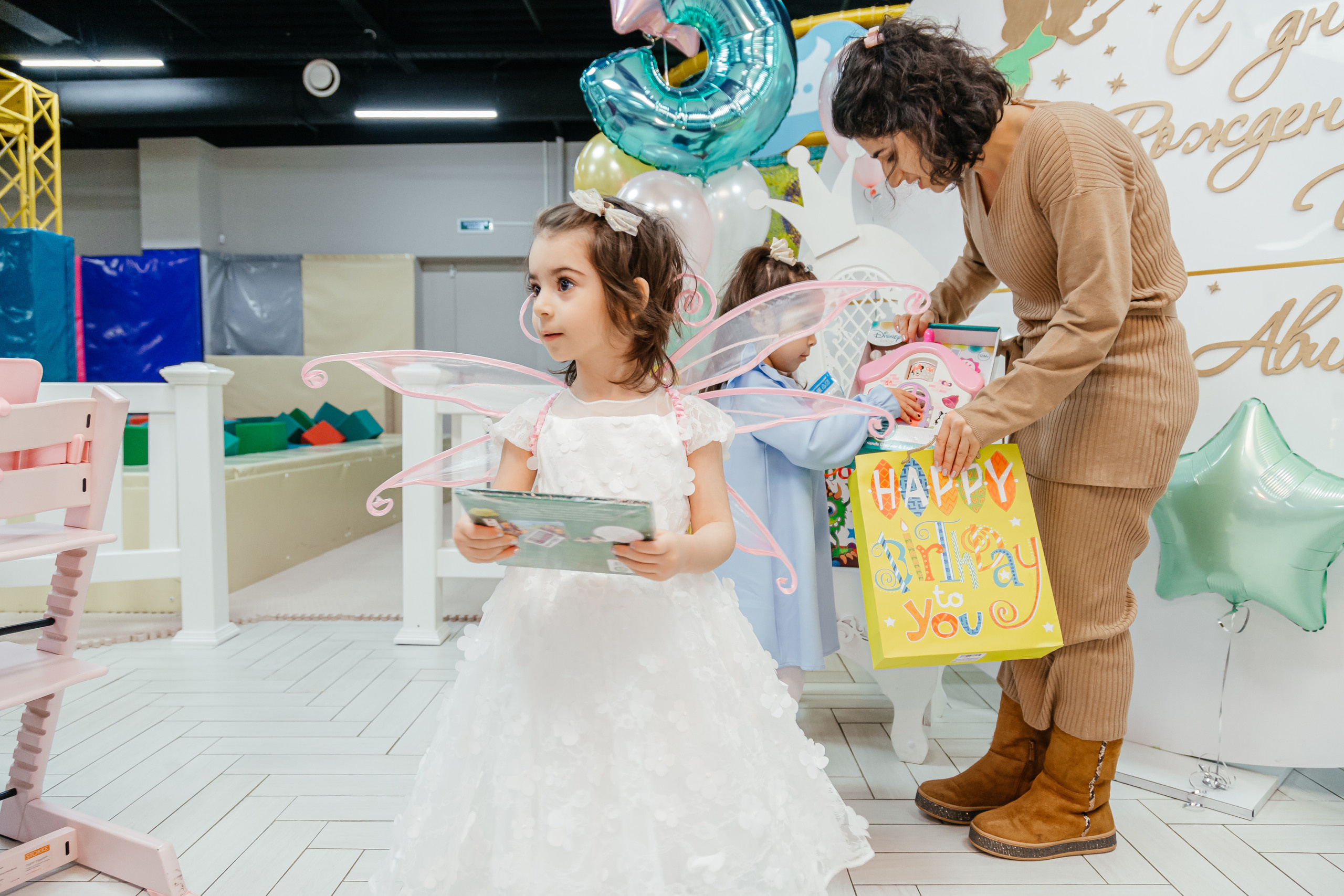 День рождение двух сестрёнок. Свадебный фотограф в Москве