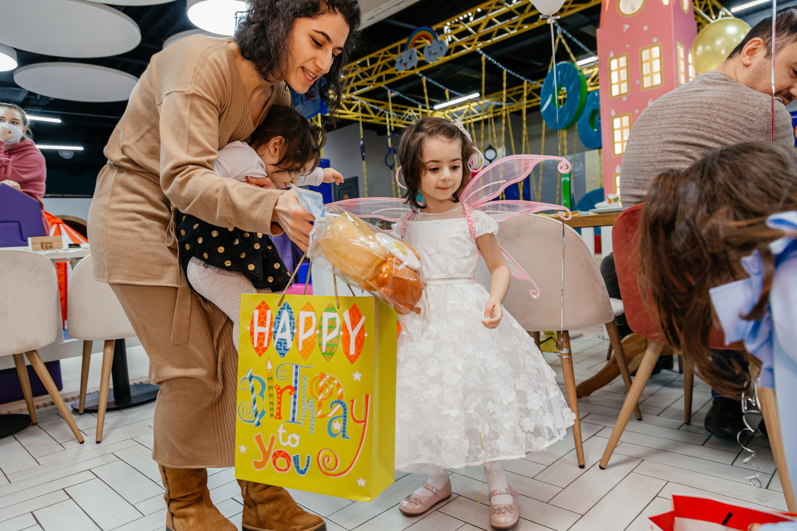 День рождение двух сестрёнок. Свадебный фотограф в Москве