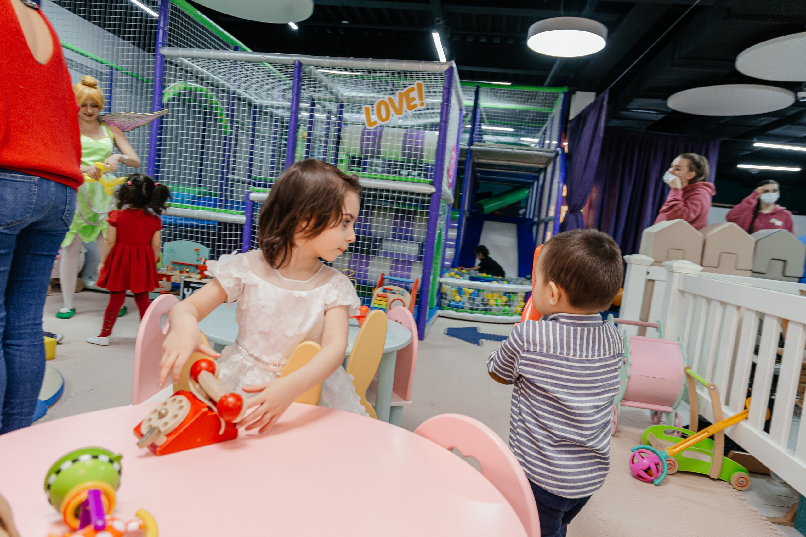 День рождение двух сестрёнок. Свадебный фотограф в Москве