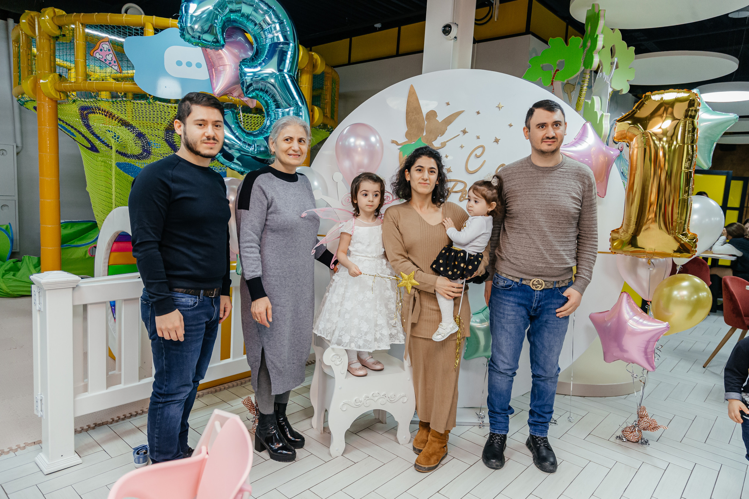 День рождение двух сестрёнок. Свадебный фотограф в Москве