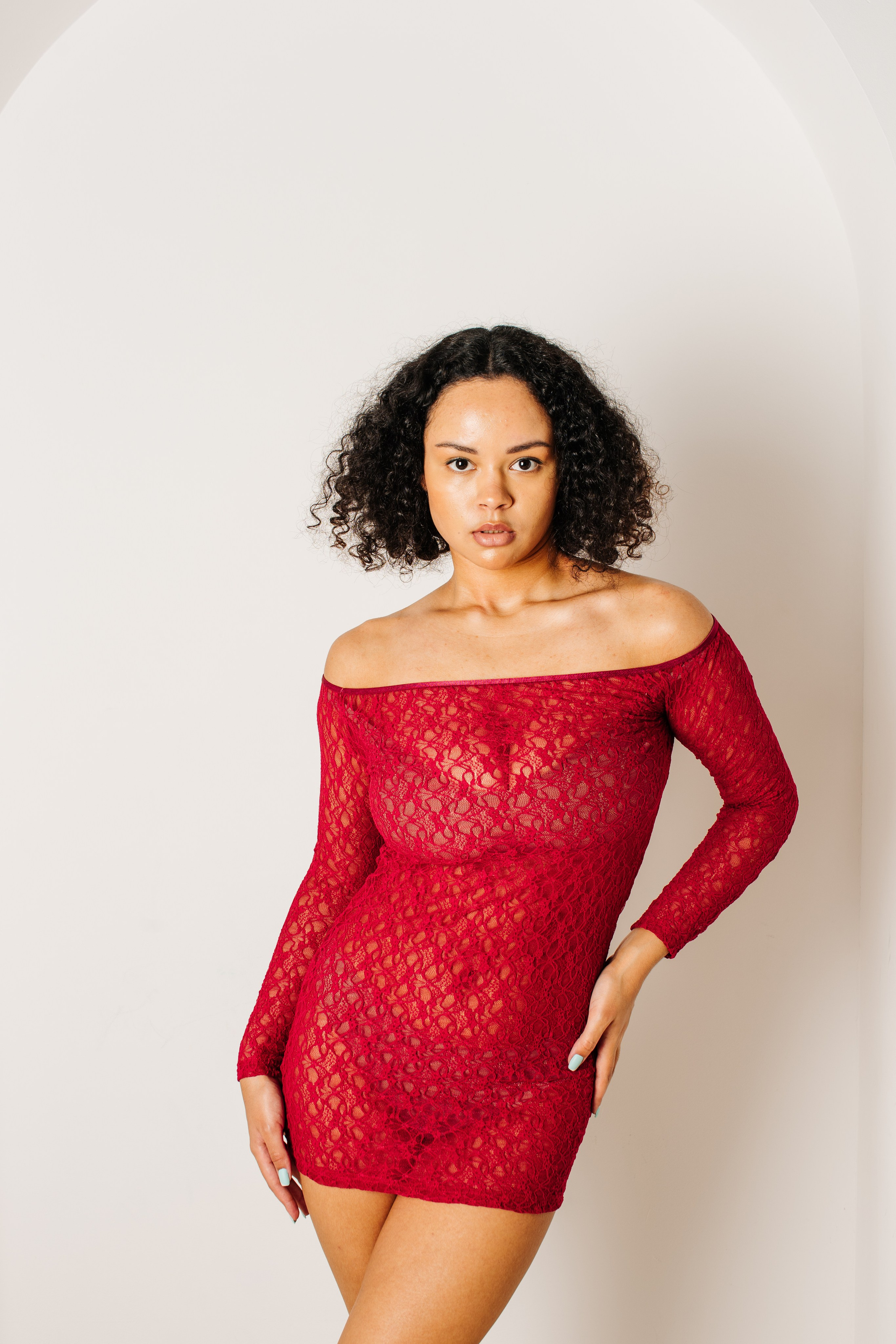 Джениффер, 44-46 р-р, 170 рост. KED Production — продакшн из СПб. Создаём фото, видео и контент, который помогает брендам и селлерам продавать больше