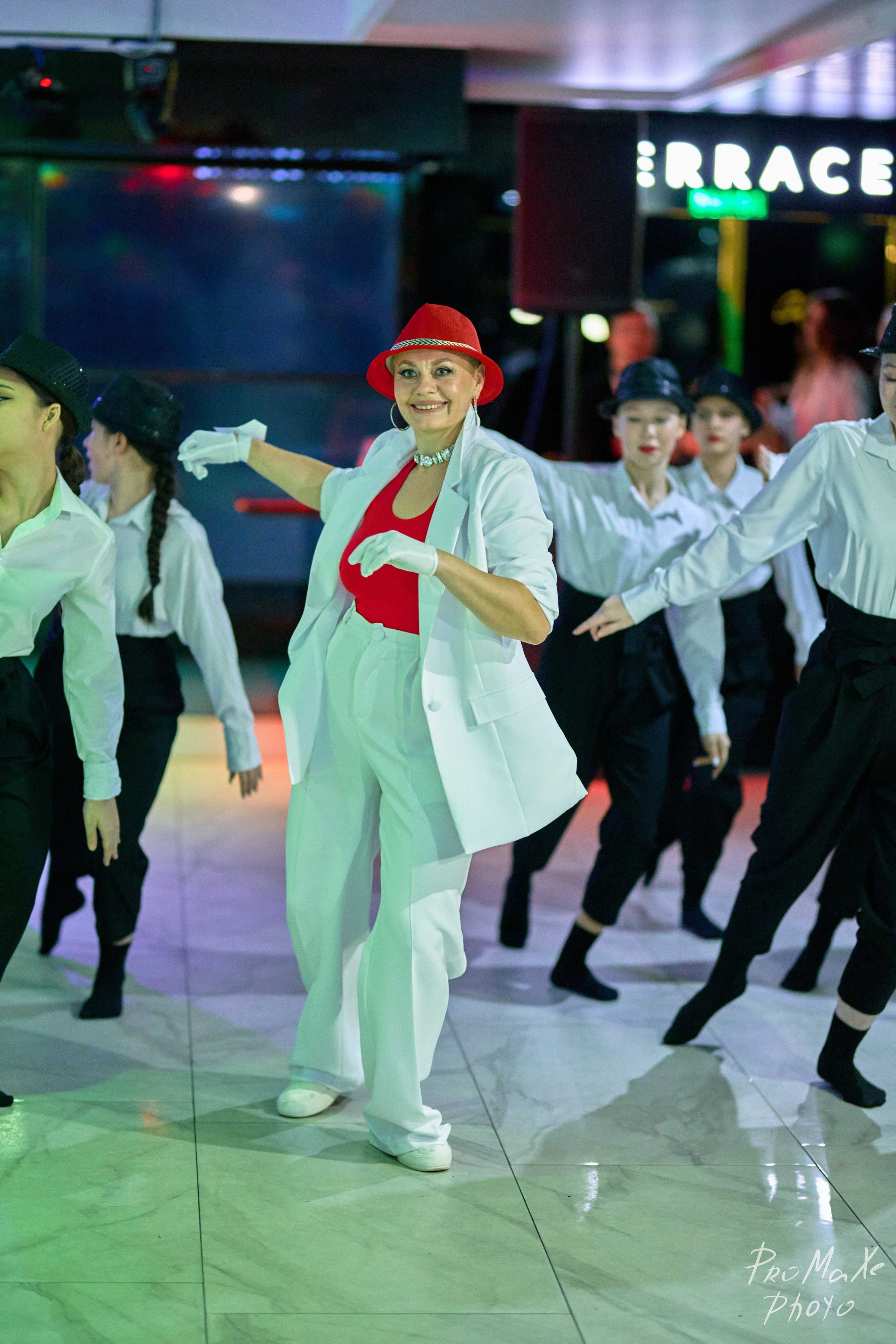 Зал КРАСА МАСС-МЕДИА ЧУВАШИИ. Владимир Суздалов (ProMaXe) — Портретный фотограф, тематические фотосессии в Чебоксарах