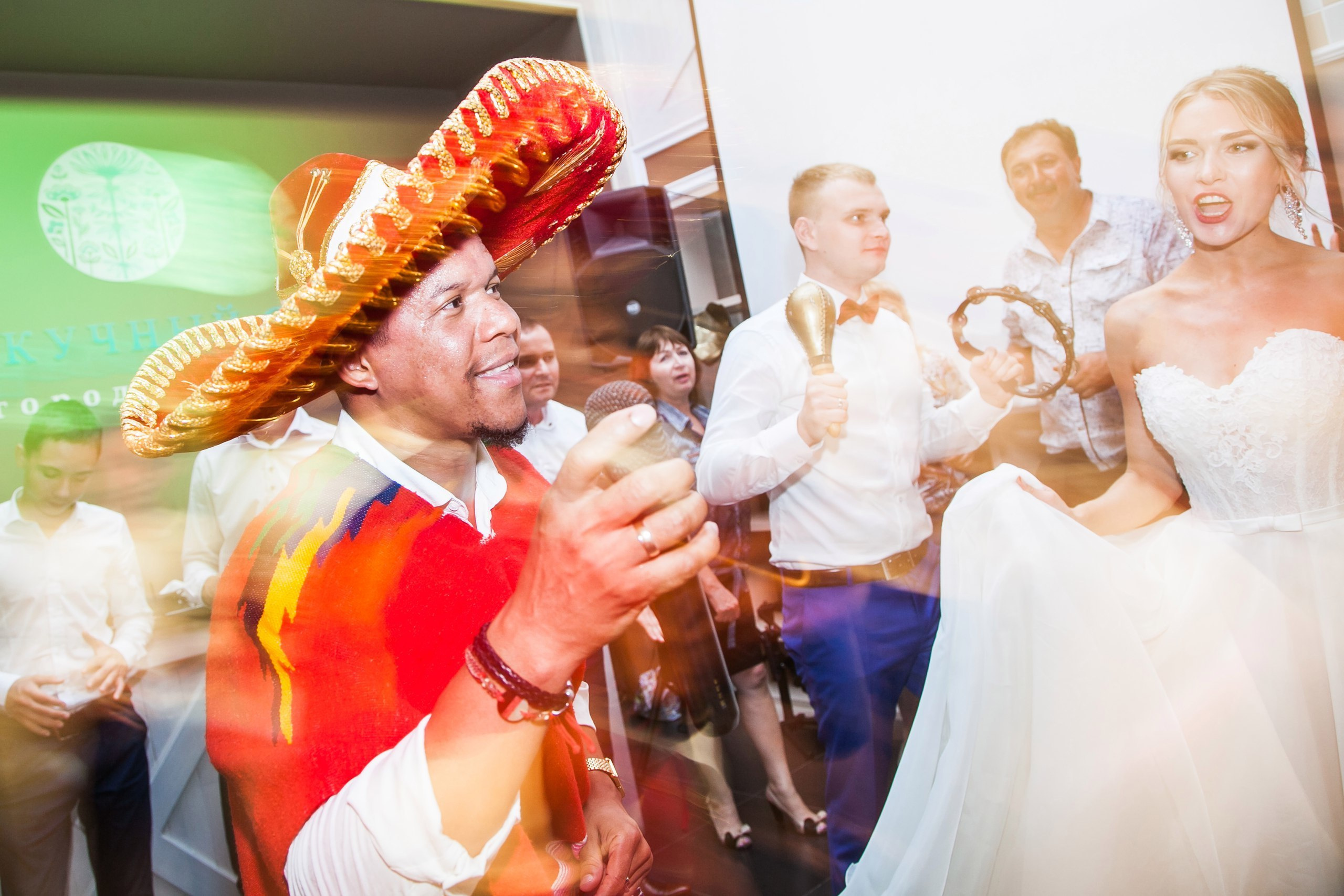 Свадебная фотосессия влюбленных. Свадебная, репортажная и бизнес съёмка в Ростове-на-Дону