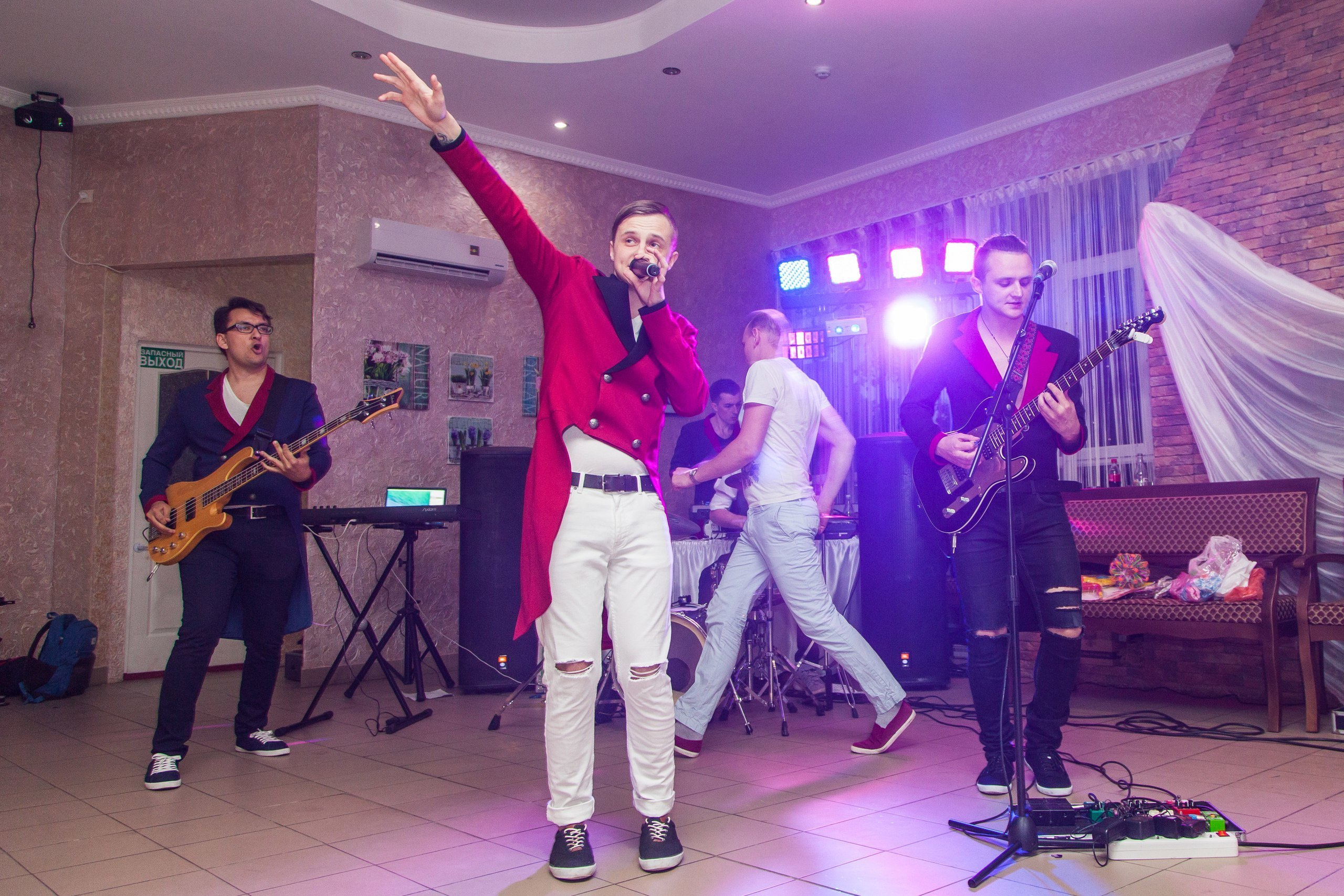 Фотосессия влюблённых полный свадебный день. Свадебная, репортажная и бизнес съёмка в Ростове-на-Дону