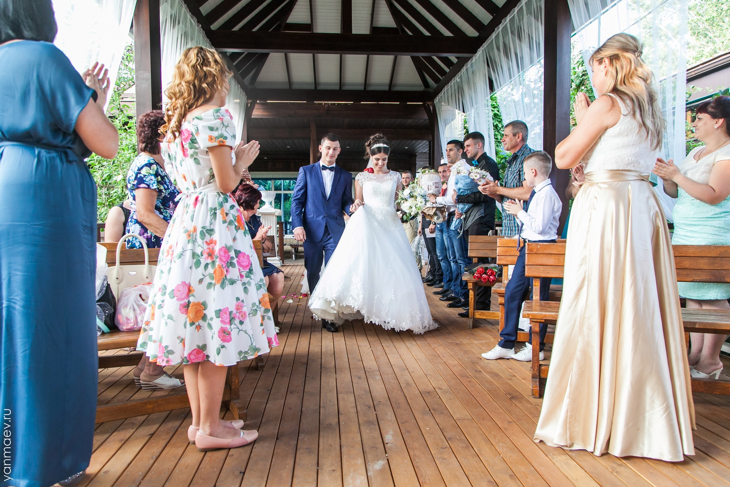 Небольшая свадьба в Ростове. Свадебная, репортажная и бизнес съёмка в Ростове-на-Дону