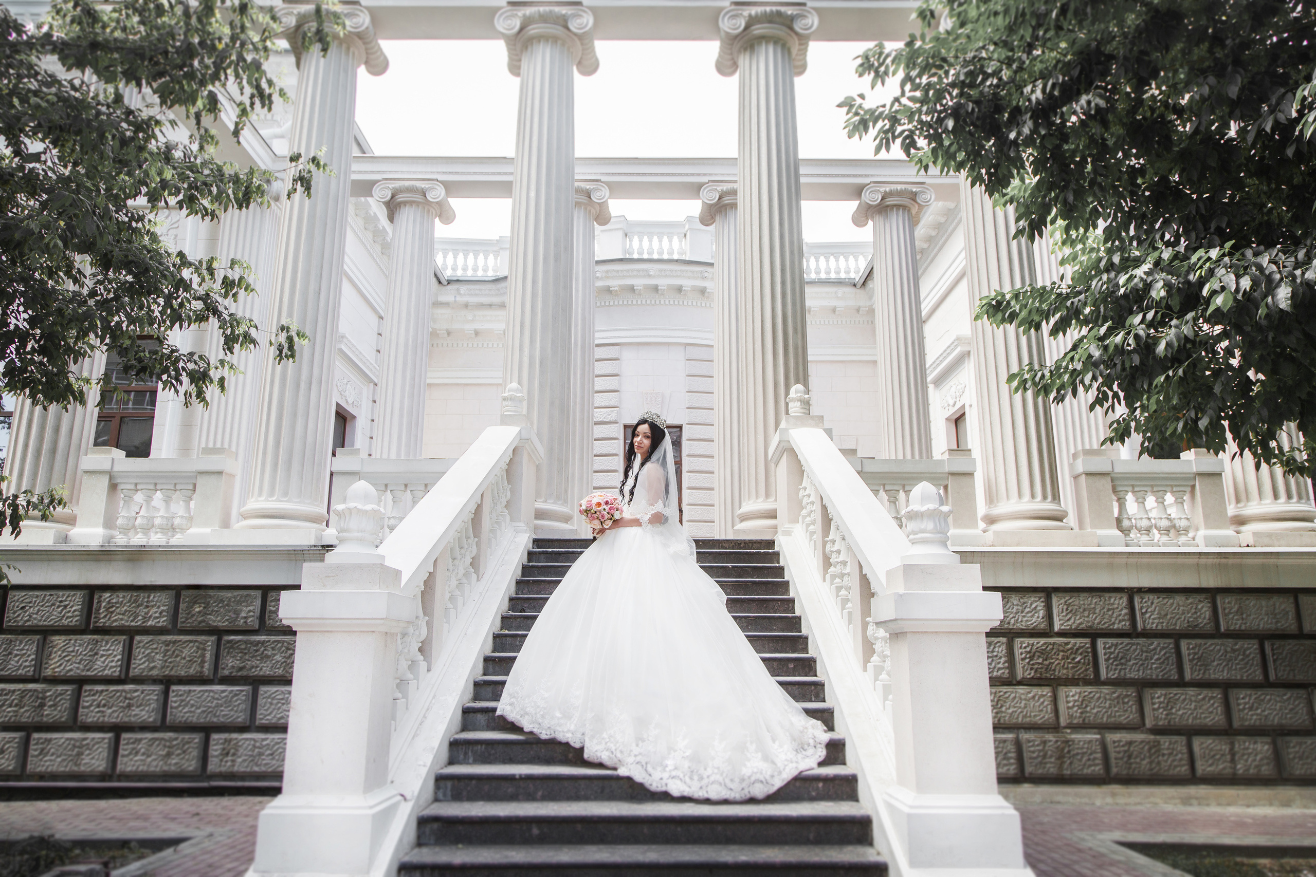 Свадебное портфолио фотографа. Свадебная, репортажная и бизнес съёмка в Ростове-на-Дону