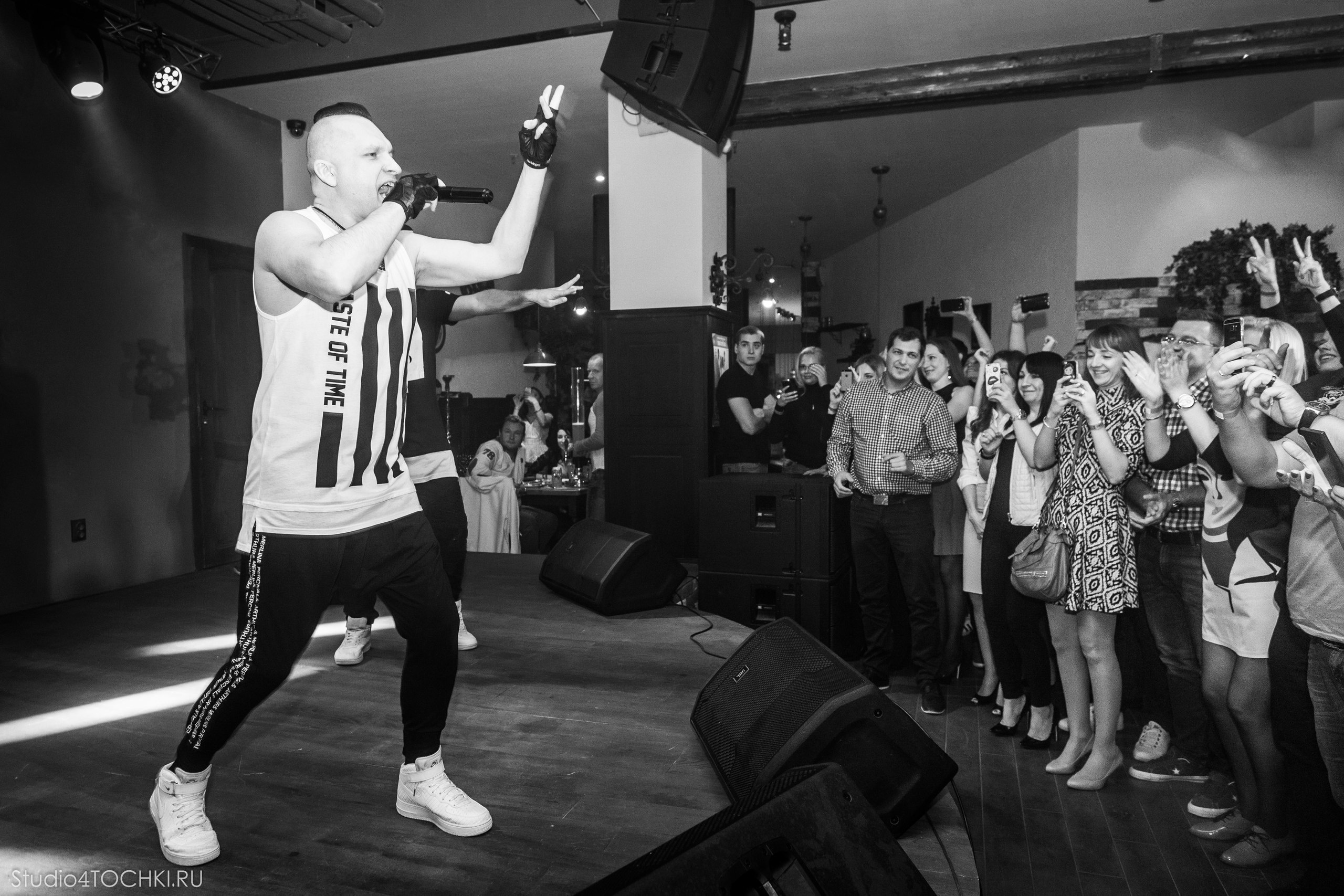 Репортажный фотограф в Ростове на Дону. Свадебная, репортажная и бизнес съёмка в Ростове-на-Дону