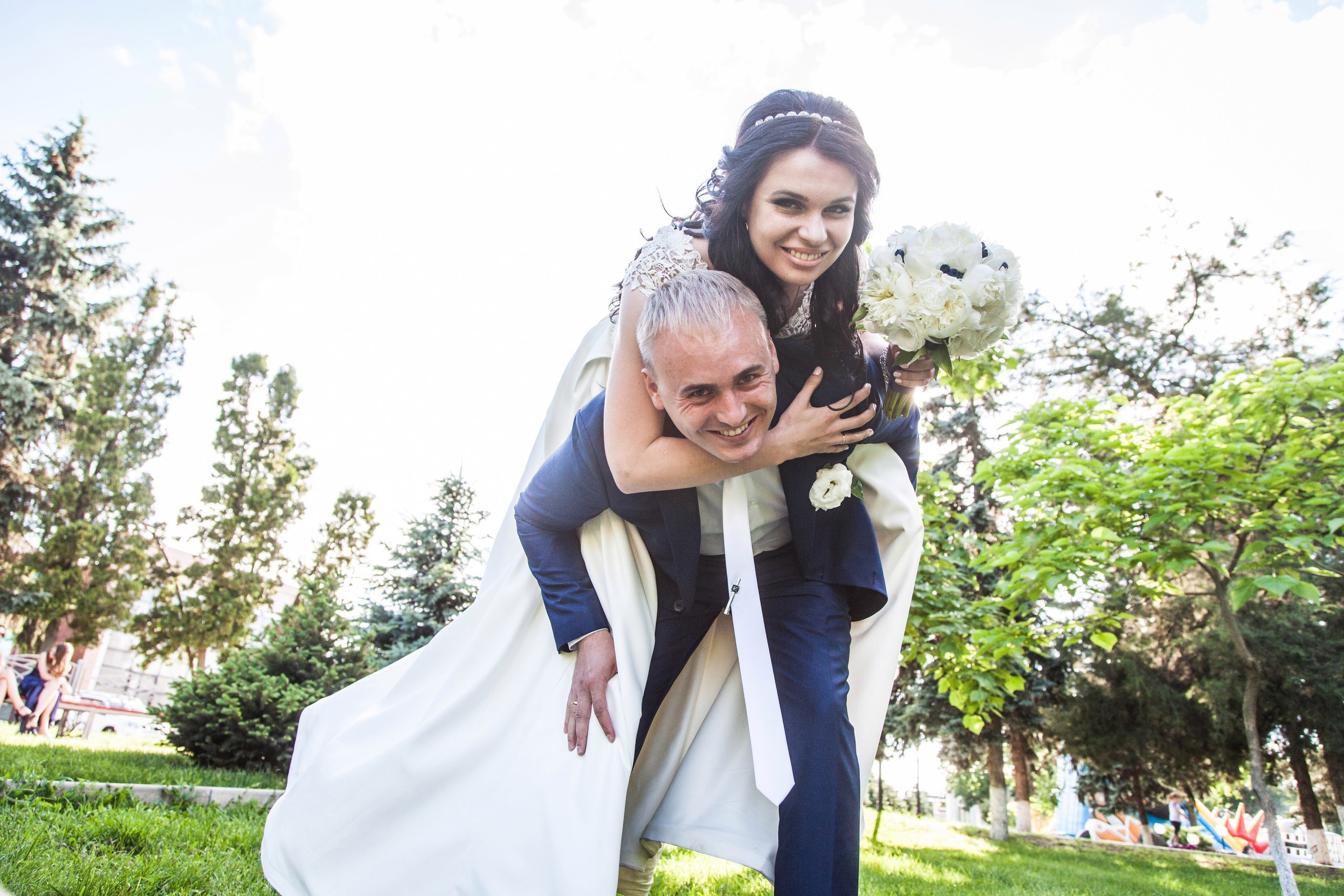 Фотосессия влюблённых полный свадебный день. Свадебная, репортажная и бизнес съёмка в Ростове-на-Дону