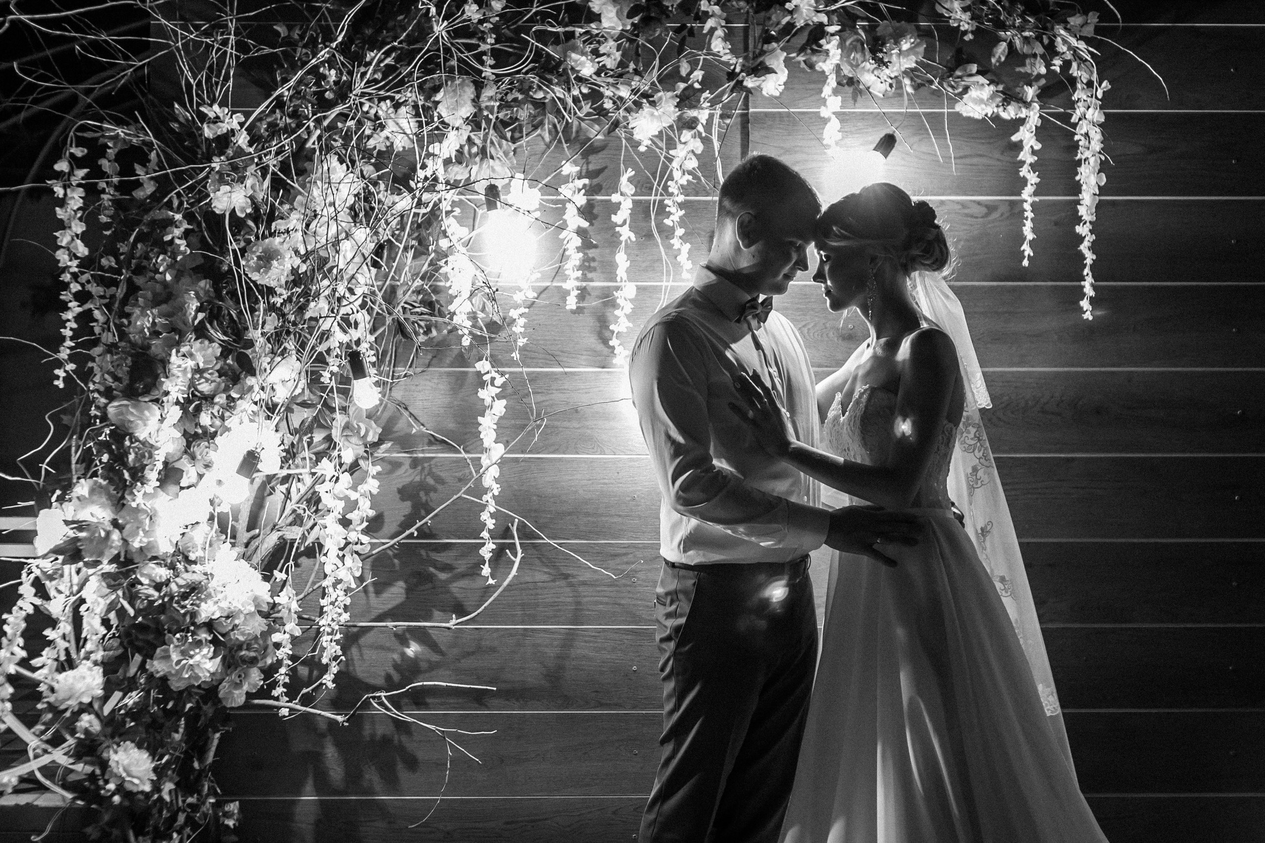 Свадебная фотосессия влюбленных. Свадебная, репортажная и бизнес съёмка в Ростове-на-Дону