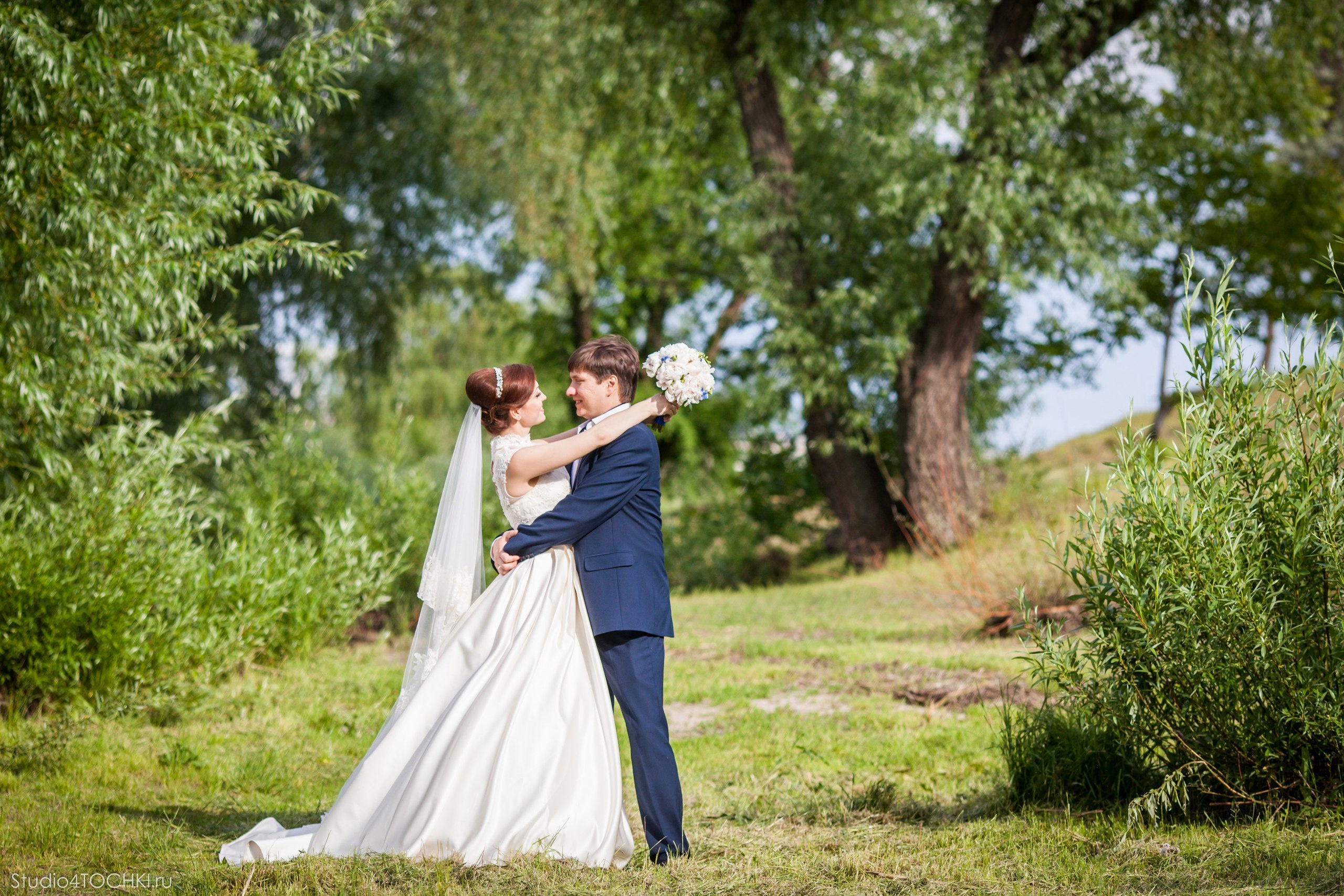 Красивая свадьба в Ростове на Дону. Свадебная, репортажная и бизнес съёмка в Ростове-на-Дону