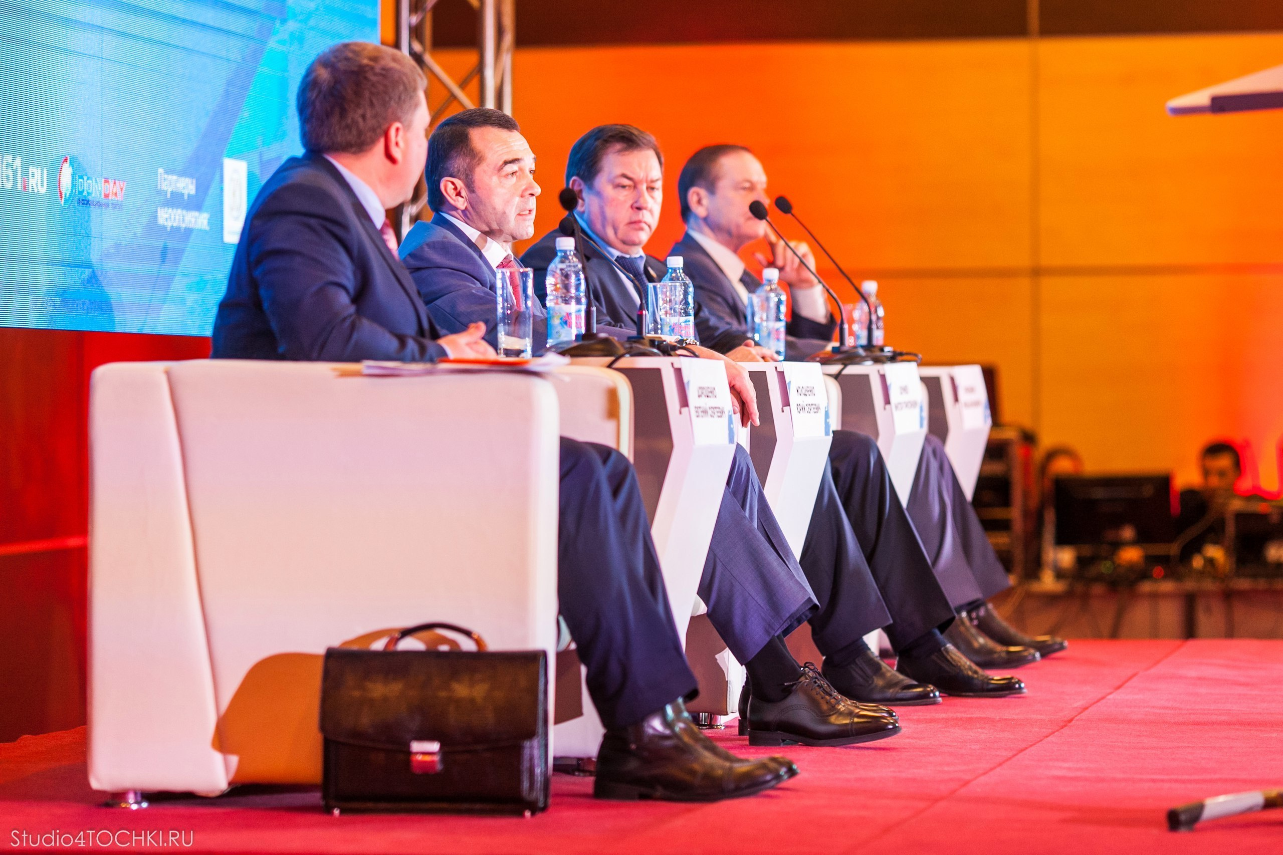 Репортажный фотограф в Ростове на Дону. Свадебная, репортажная и бизнес съёмка в Ростове-на-Дону