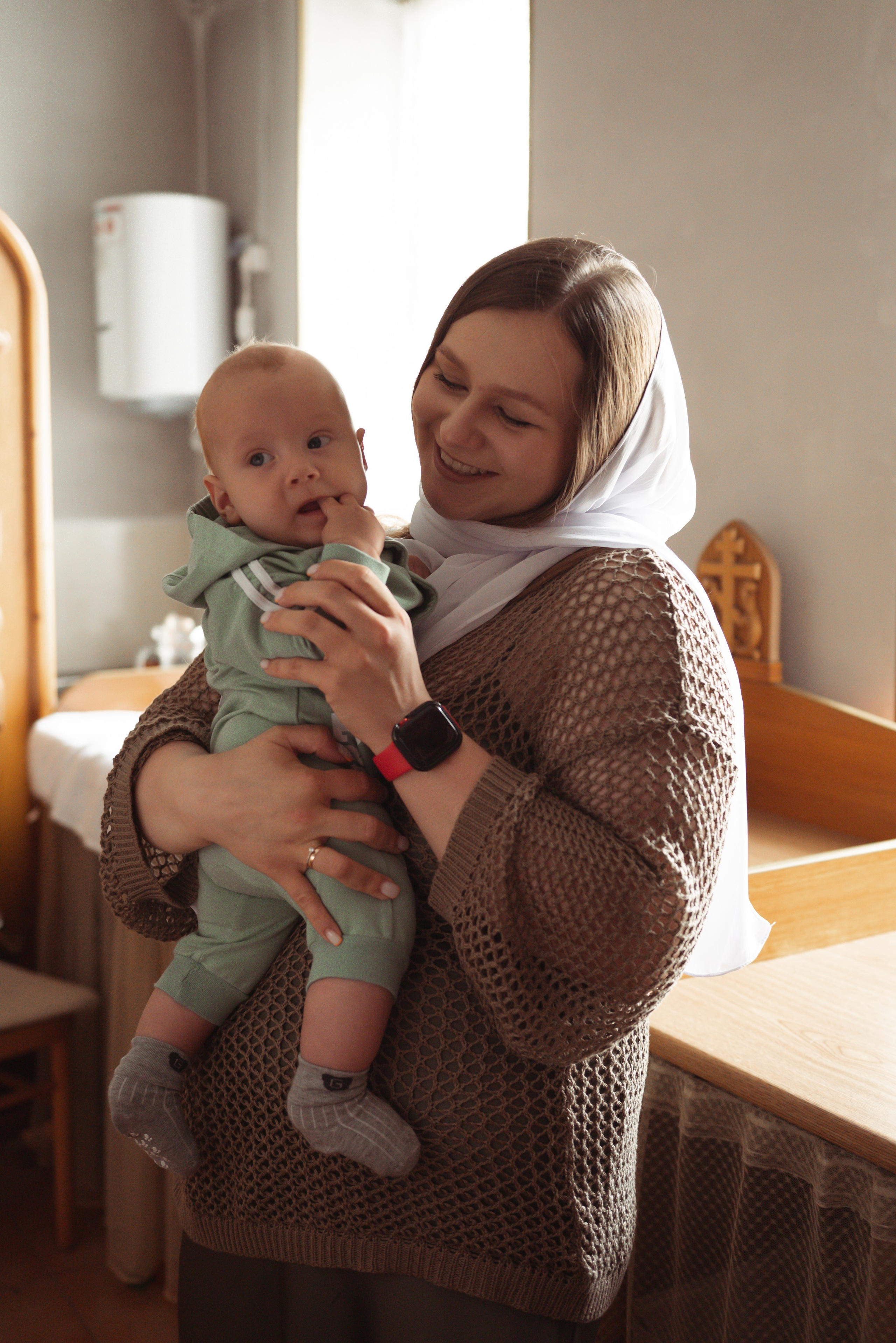 Крещение Максима. Фотограф Москва Настя Профотовна. Репортажные, свадебные и контент фотосессии