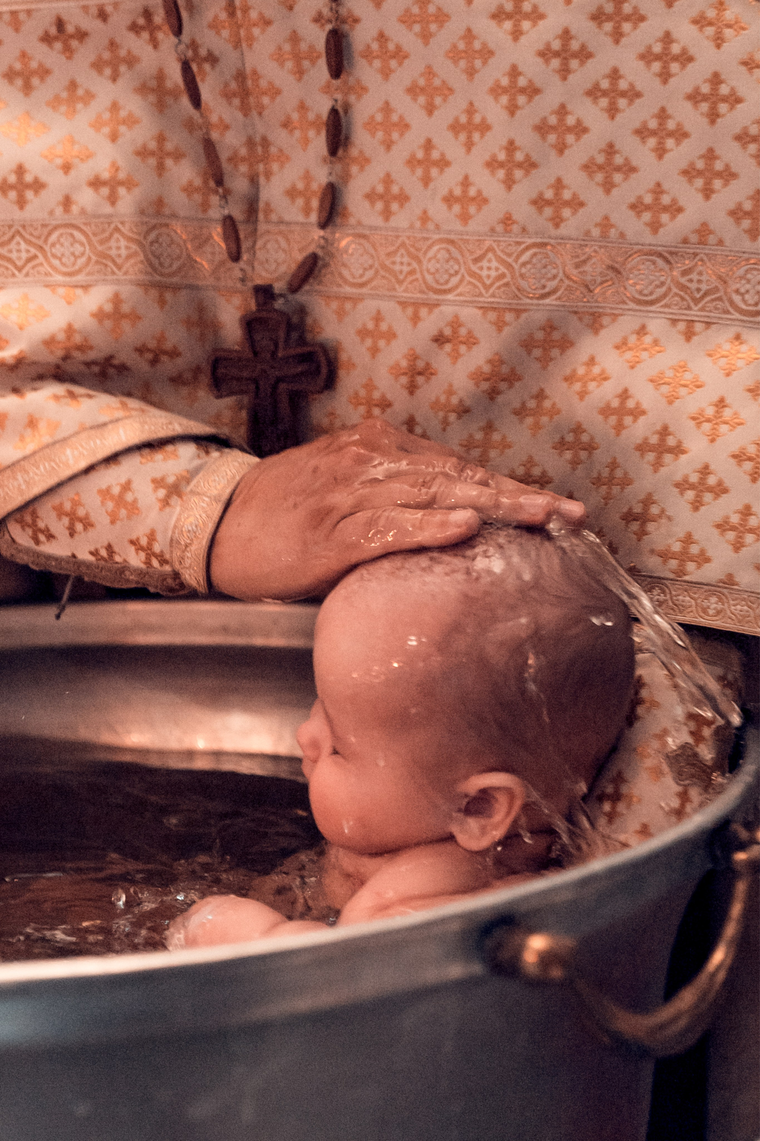 Таинство крещения