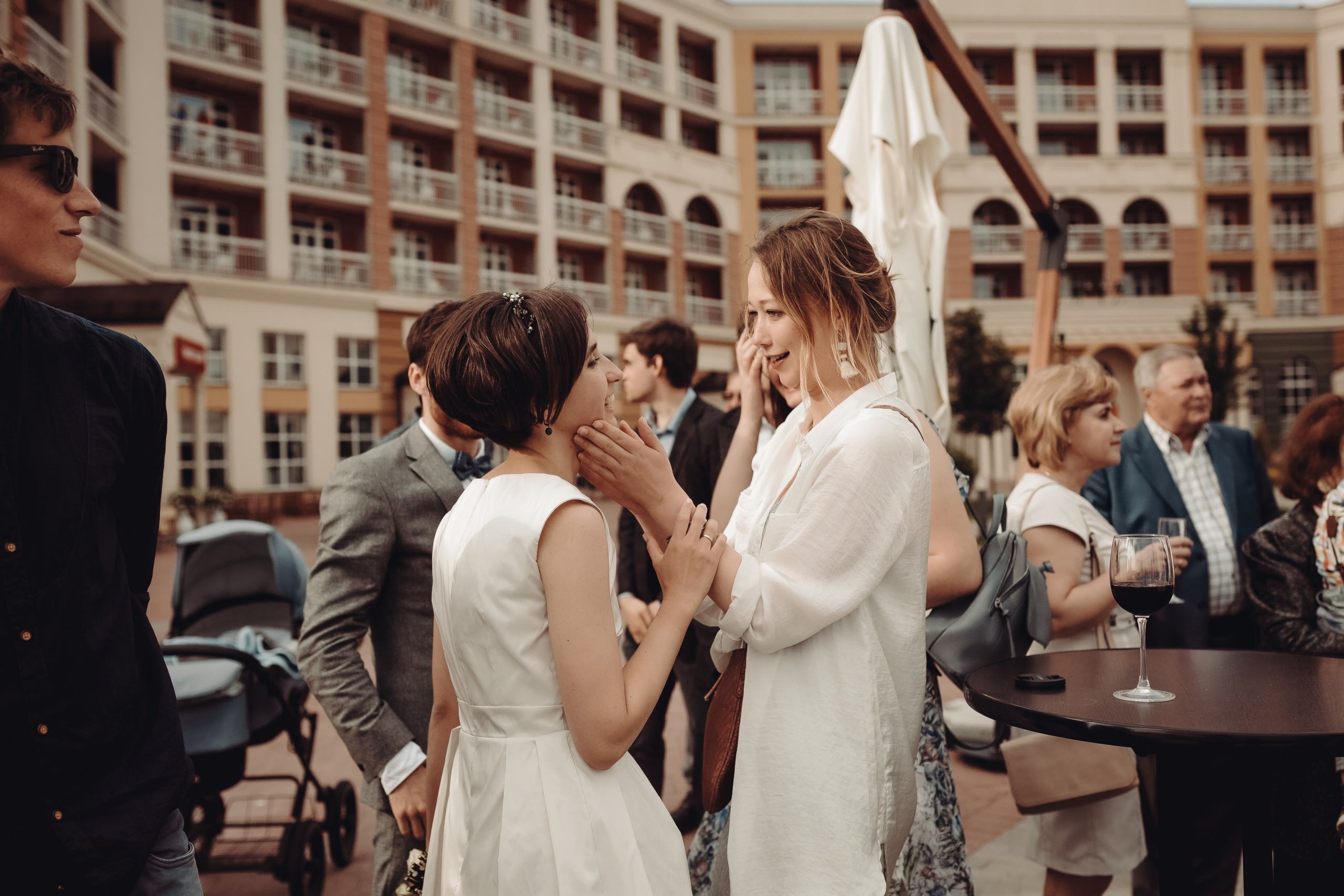 Надя и Йонас. Главная