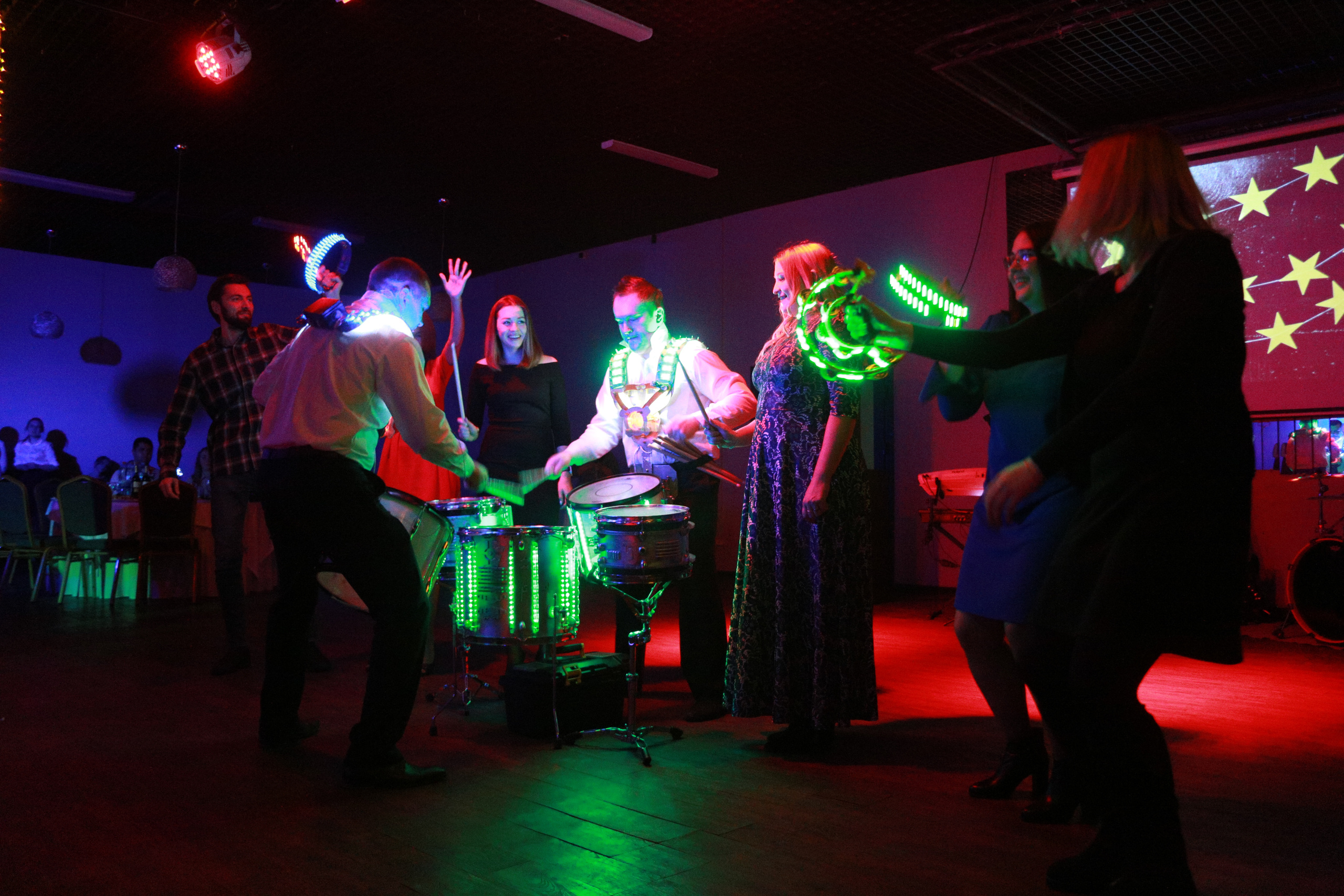 Корпоратив в Перми. Репортажная фотосъемка. Фотограф Пермь. Фотосессия в фотостудии Перми и на свежем воздухе