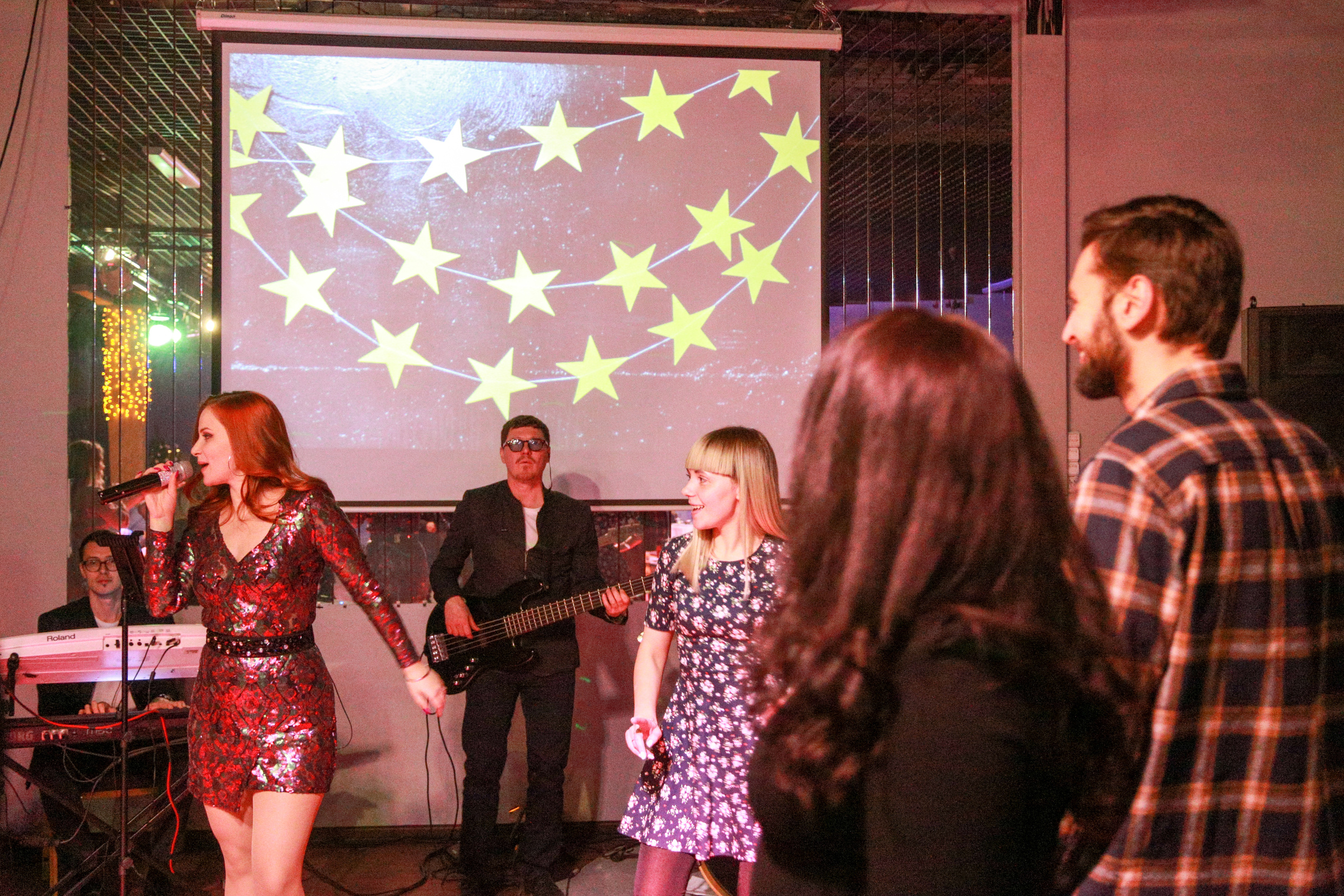 Корпоратив в Перми. Репортажная фотосъемка. Фотограф Пермь. Фотосессия в фотостудии Перми и на свежем воздухе