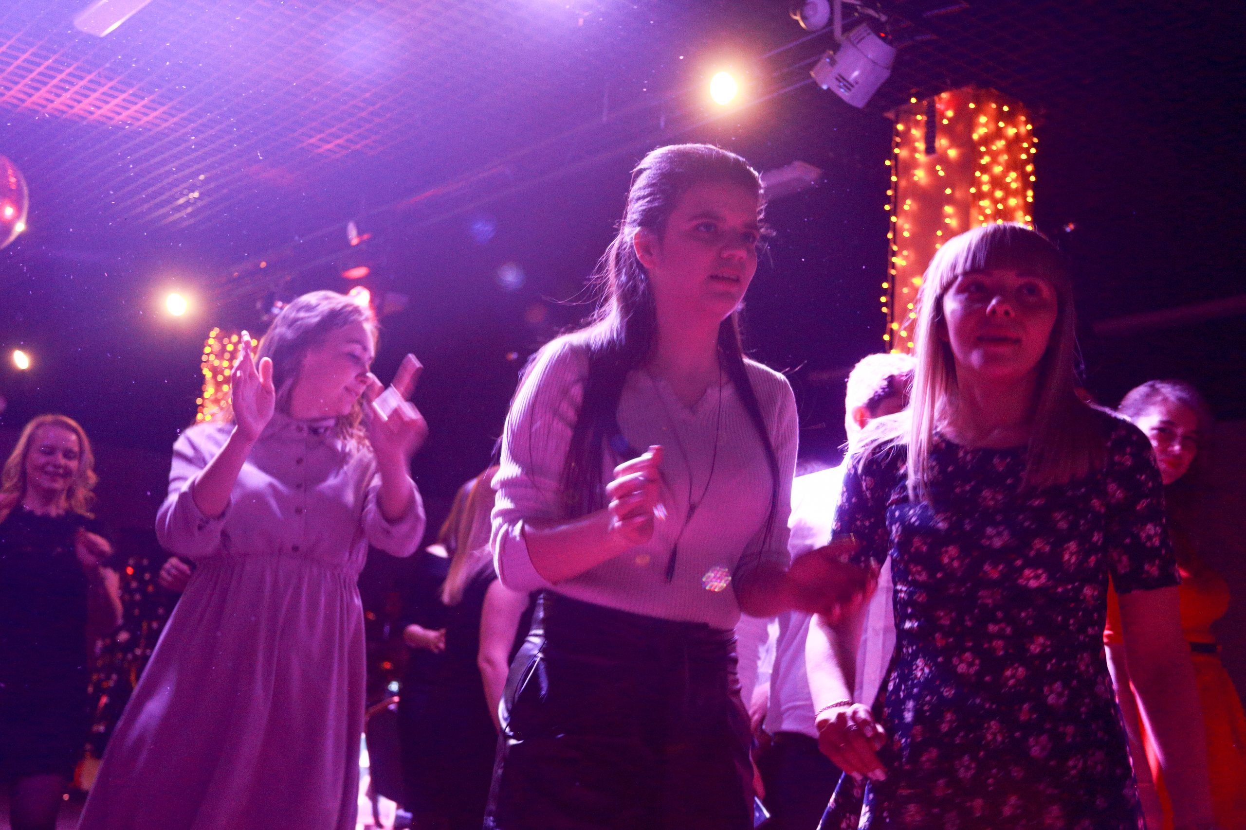 Корпоратив в Перми. Репортажная фотосъемка. Фотограф Пермь. Фотосессия в фотостудии Перми и на свежем воздухе