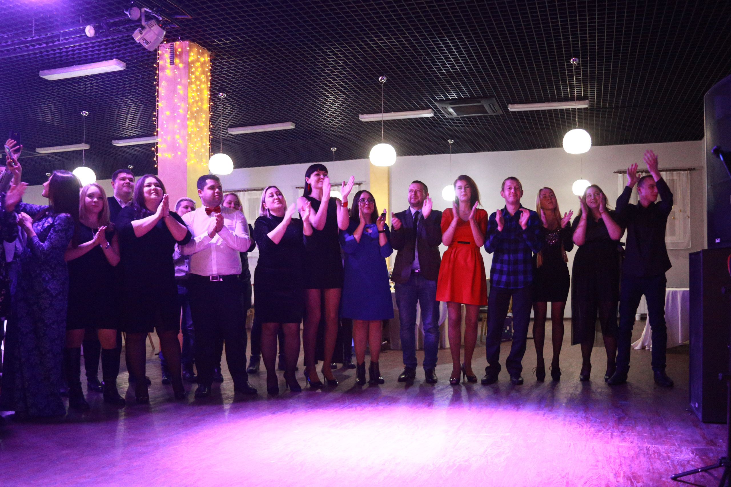 Корпоратив в Перми. Репортажная фотосъемка. Фотограф Пермь. Фотосессия в фотостудии Перми и на свежем воздухе