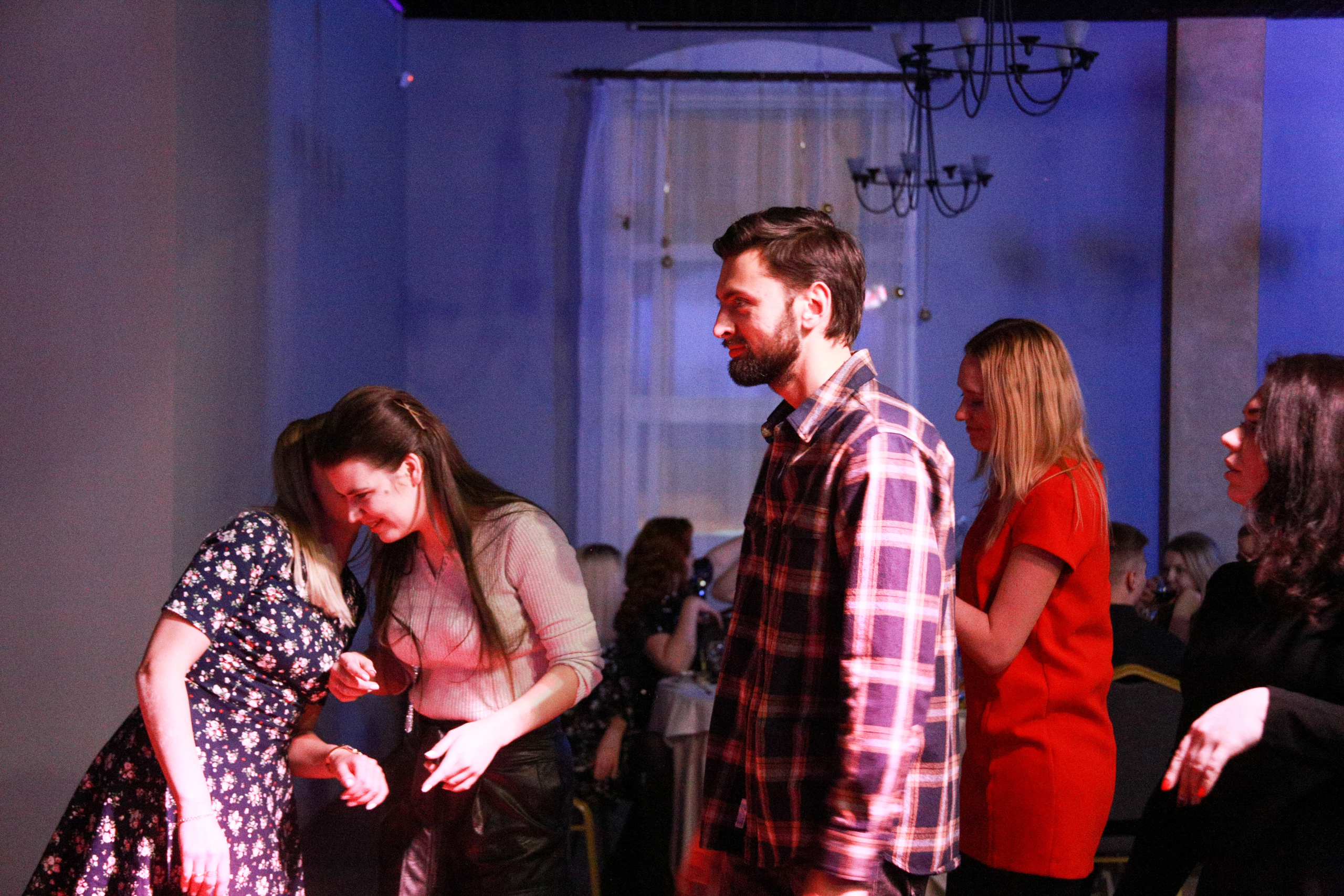 Корпоратив в Перми. Репортажная фотосъемка. Фотограф Пермь. Фотосессия в фотостудии Перми и на свежем воздухе