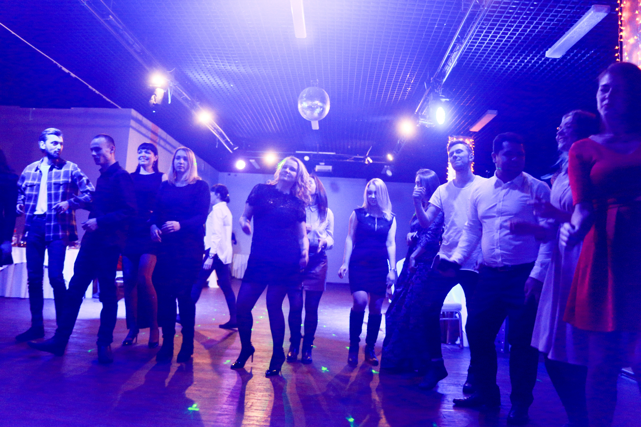 Корпоратив в Перми. Репортажная фотосъемка. Фотограф Пермь. Фотосессия в фотостудии Перми и на свежем воздухе