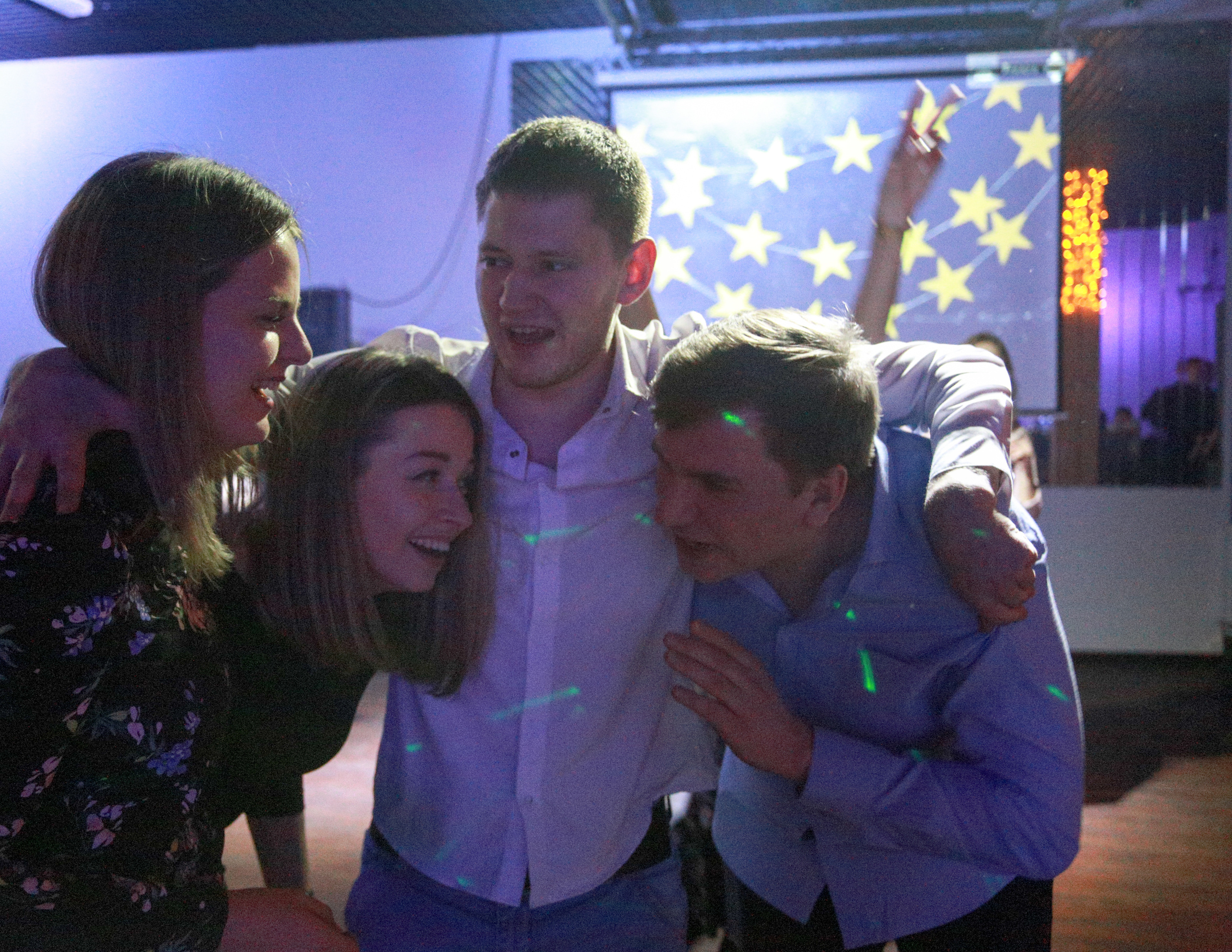 Корпоратив в Перми. Репортажная фотосъемка. Фотограф Пермь. Фотосессия в фотостудии Перми и на свежем воздухе