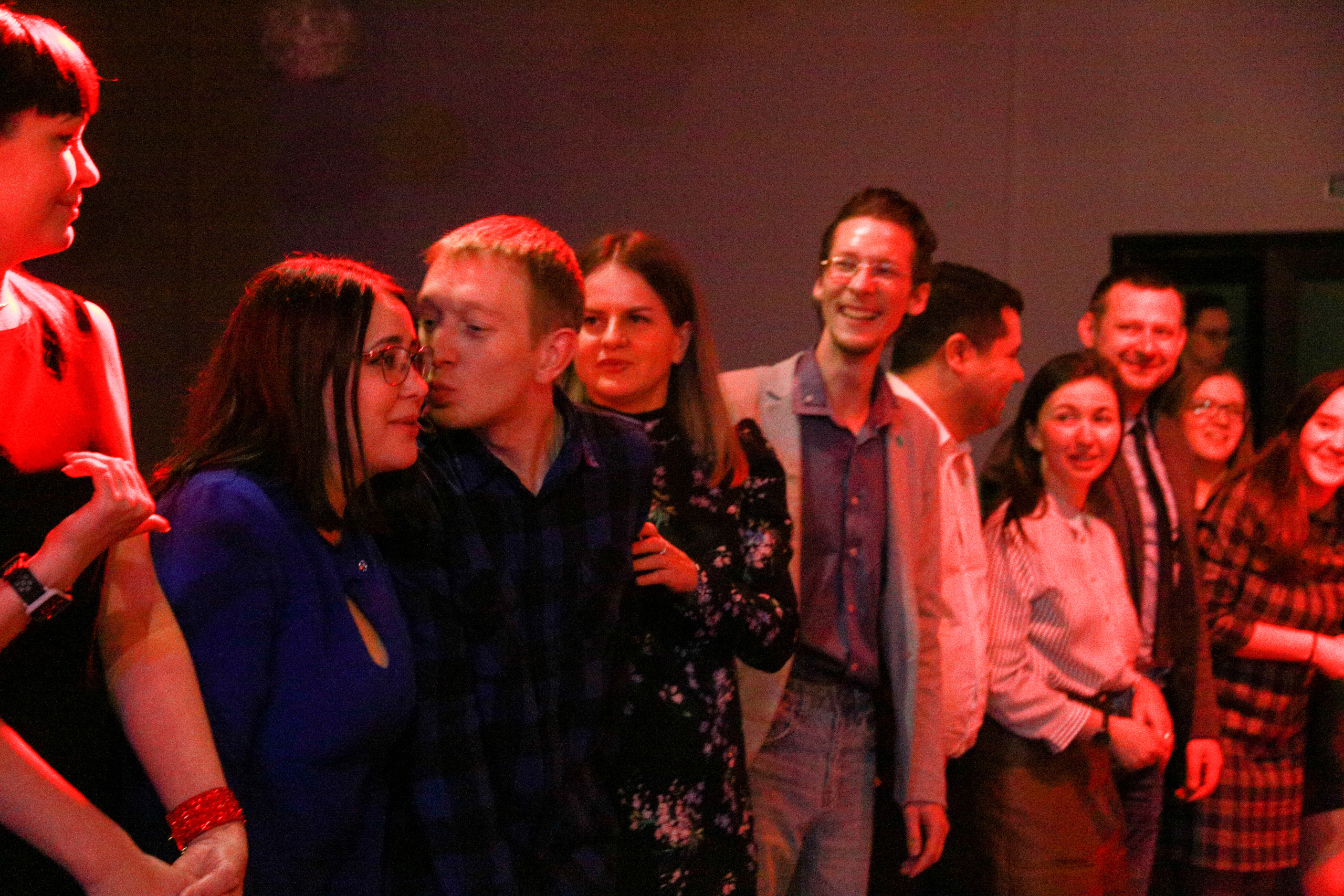 Корпоратив в Перми. Репортажная фотосъемка. Фотограф Пермь. Фотосессия в фотостудии Перми и на свежем воздухе