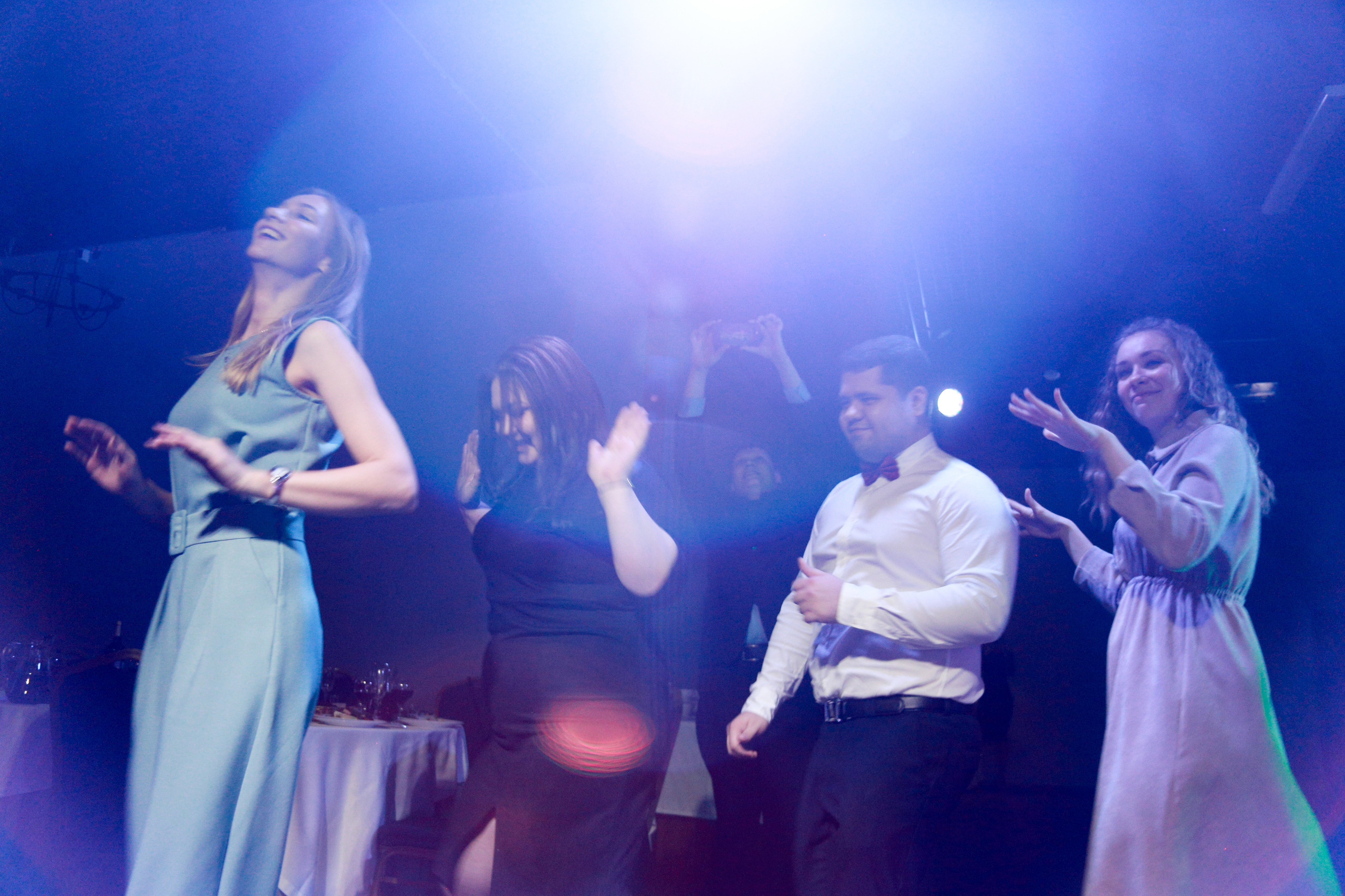 Корпоратив в Перми. Репортажная фотосъемка. Фотограф Пермь. Фотосессия в фотостудии Перми и на свежем воздухе