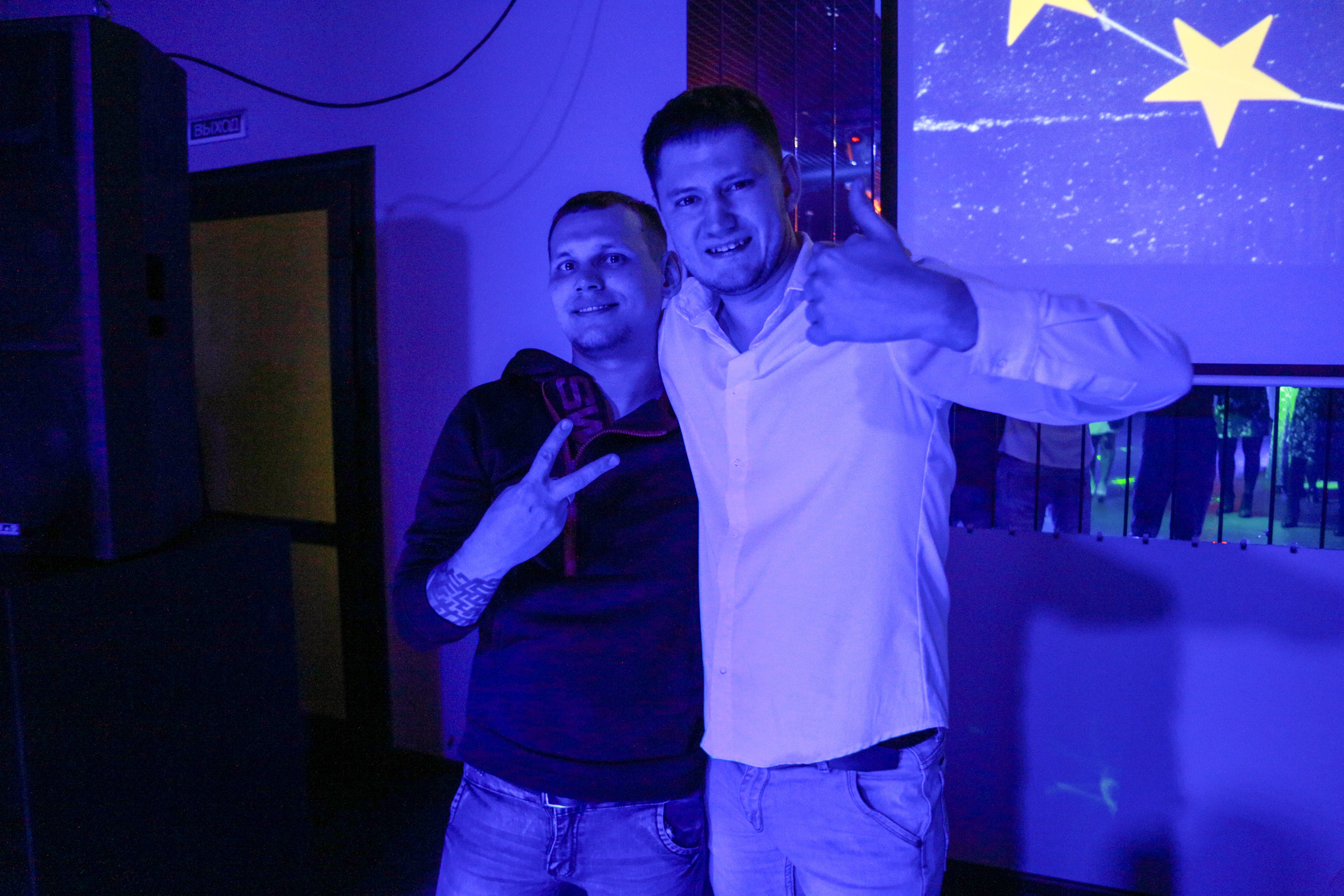 Корпоратив в Перми. Репортажная фотосъемка. Фотограф Пермь. Фотосессия в фотостудии Перми и на свежем воздухе