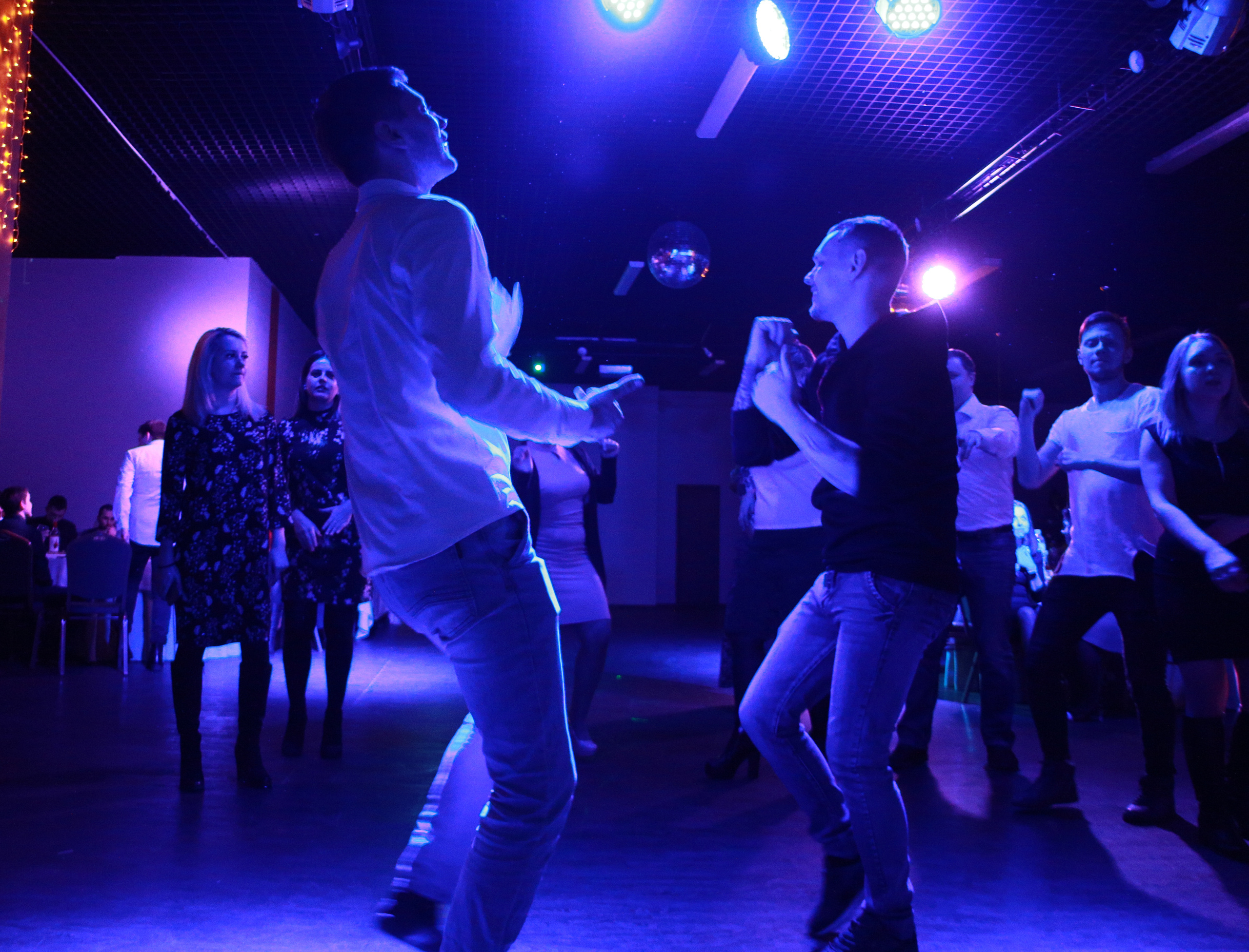 Корпоратив в Перми. Репортажная фотосъемка. Фотограф Пермь. Фотосессия в фотостудии Перми и на свежем воздухе