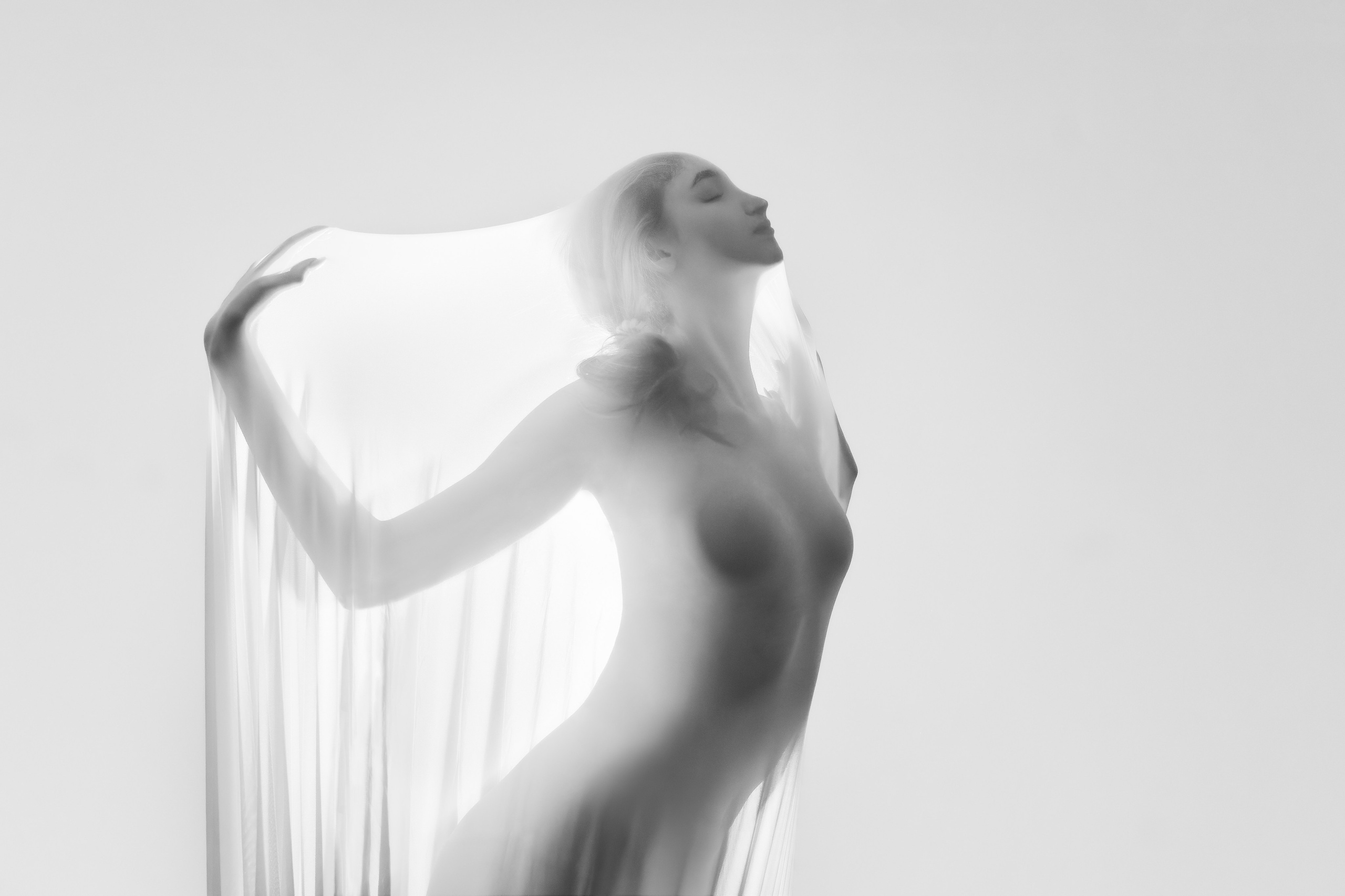 Вика. Паша Страхов — фотограф