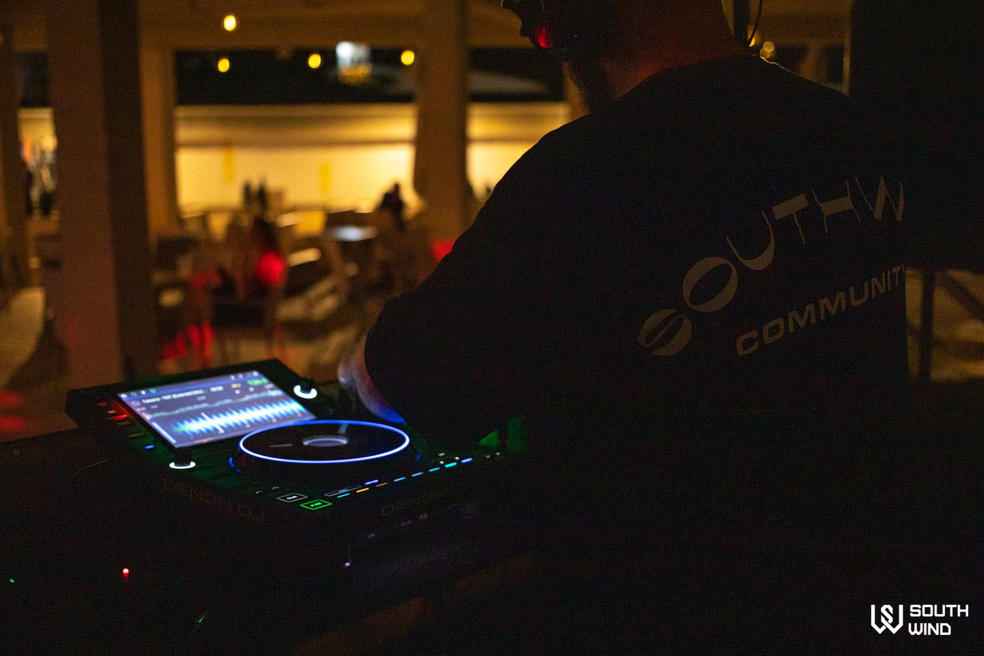 14 09 Вечеринка South Wind в Стереодаче. Репортажный, промышленный и маркетплейс-фотограф Дмитрий Чернат