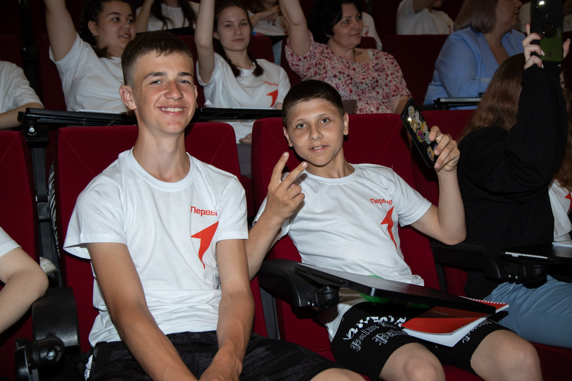 Первый фестиваль Движения Первых в Краснодаре. Репортажный, промышленный и маркетплейс-фотограф Дмитрий Чернат