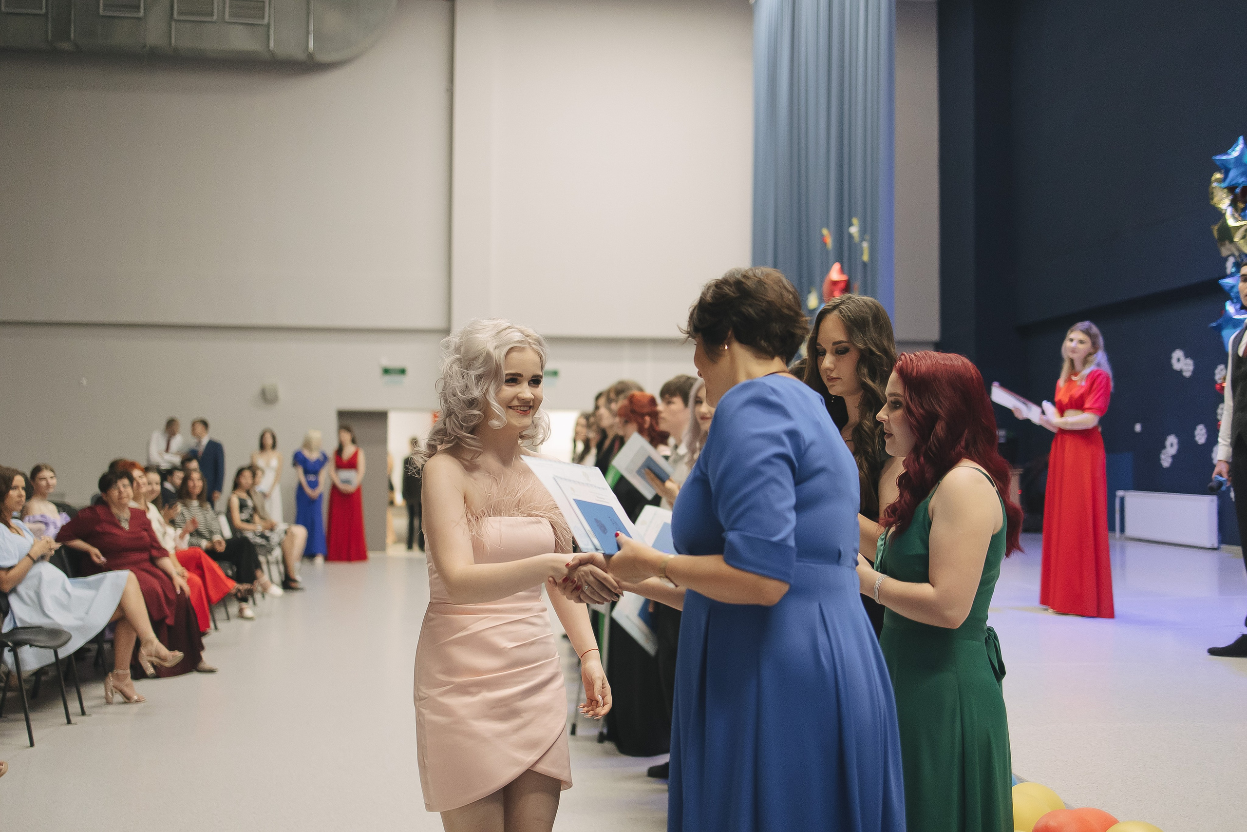 Выпускной Сосны. Свадебный и женский фотограф