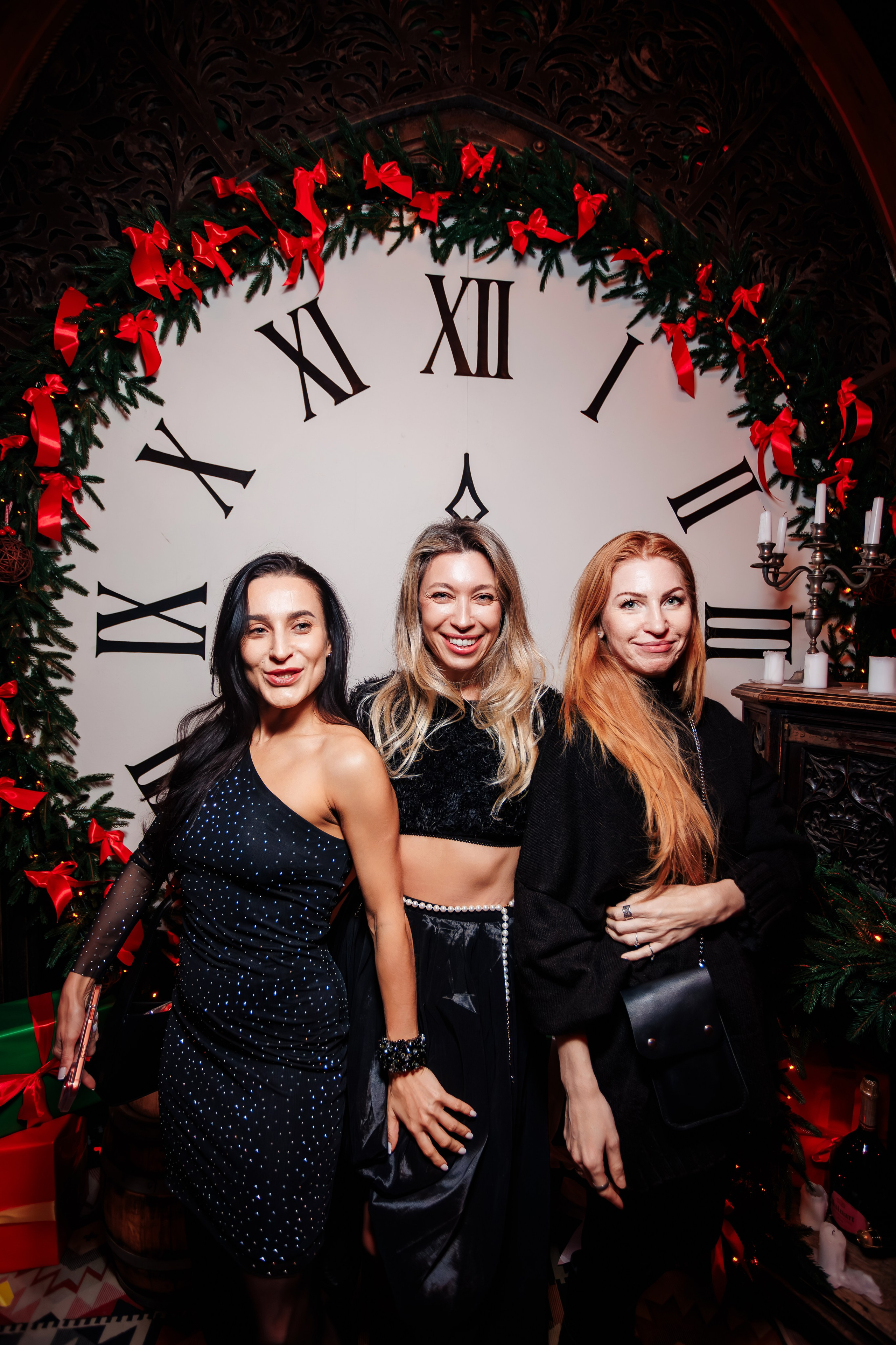 Городской корпоратив в PTIZZA_Ялта_29.12.2025. Аминов Руслан | Фотограф