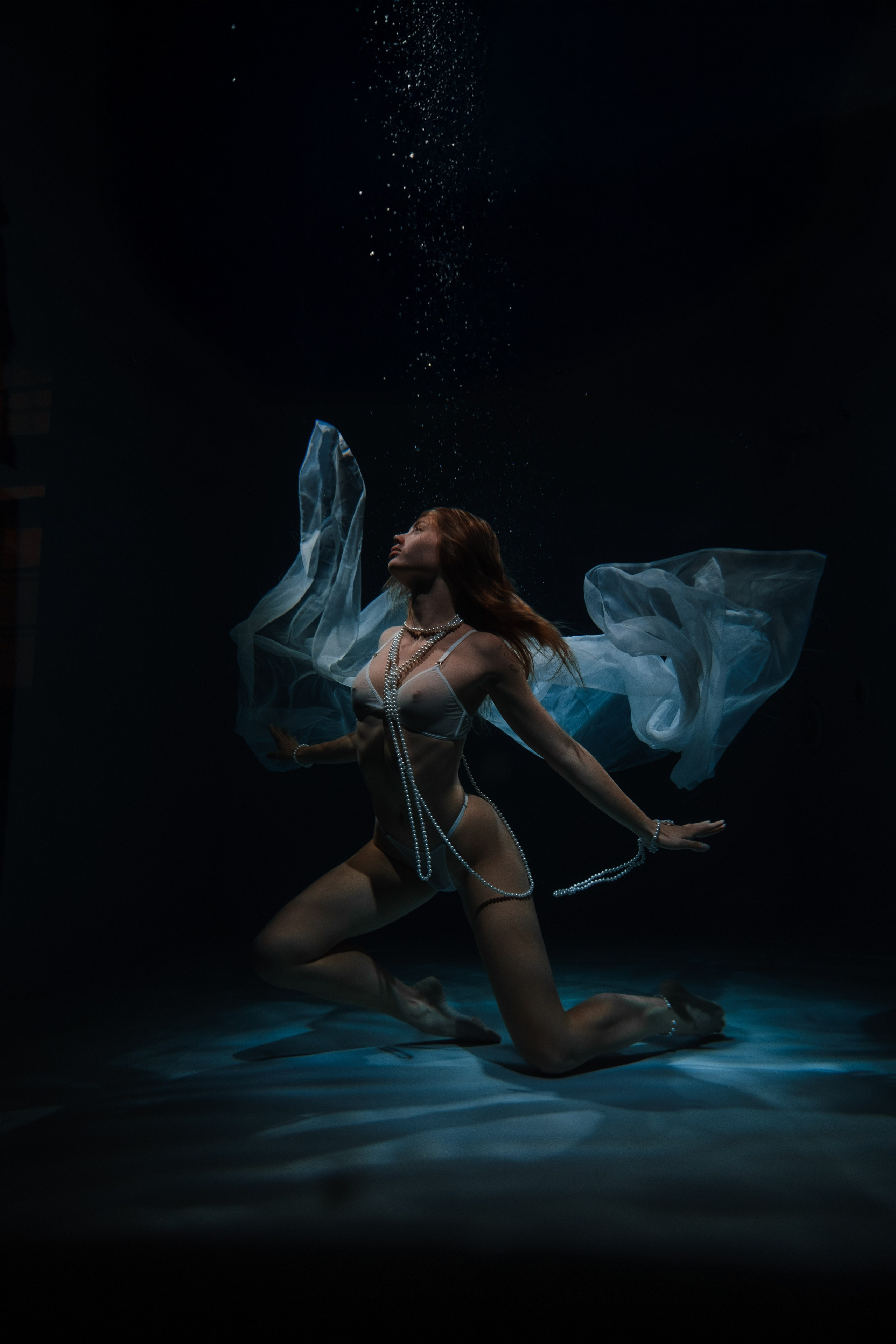 Подводная сьемка. Женский фотограф в Новосибирске Вячеслав Семакин