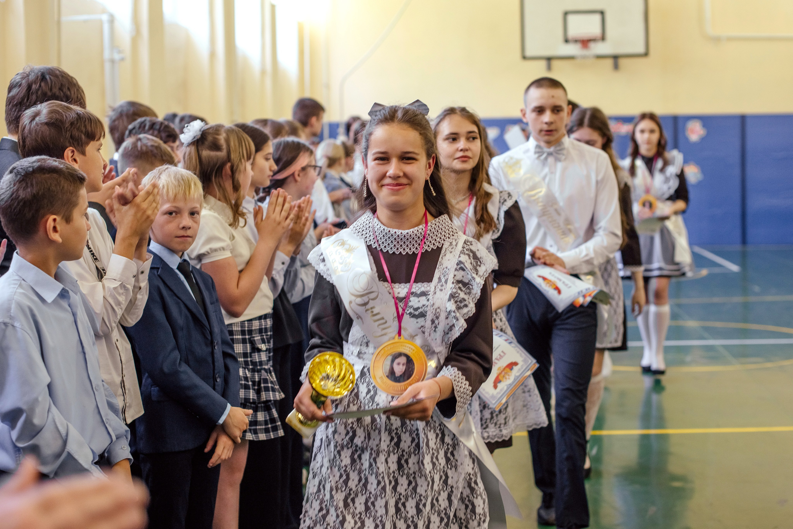 Школа выпускной 2024. Фотограф Галина Лисанова, г. Брянск