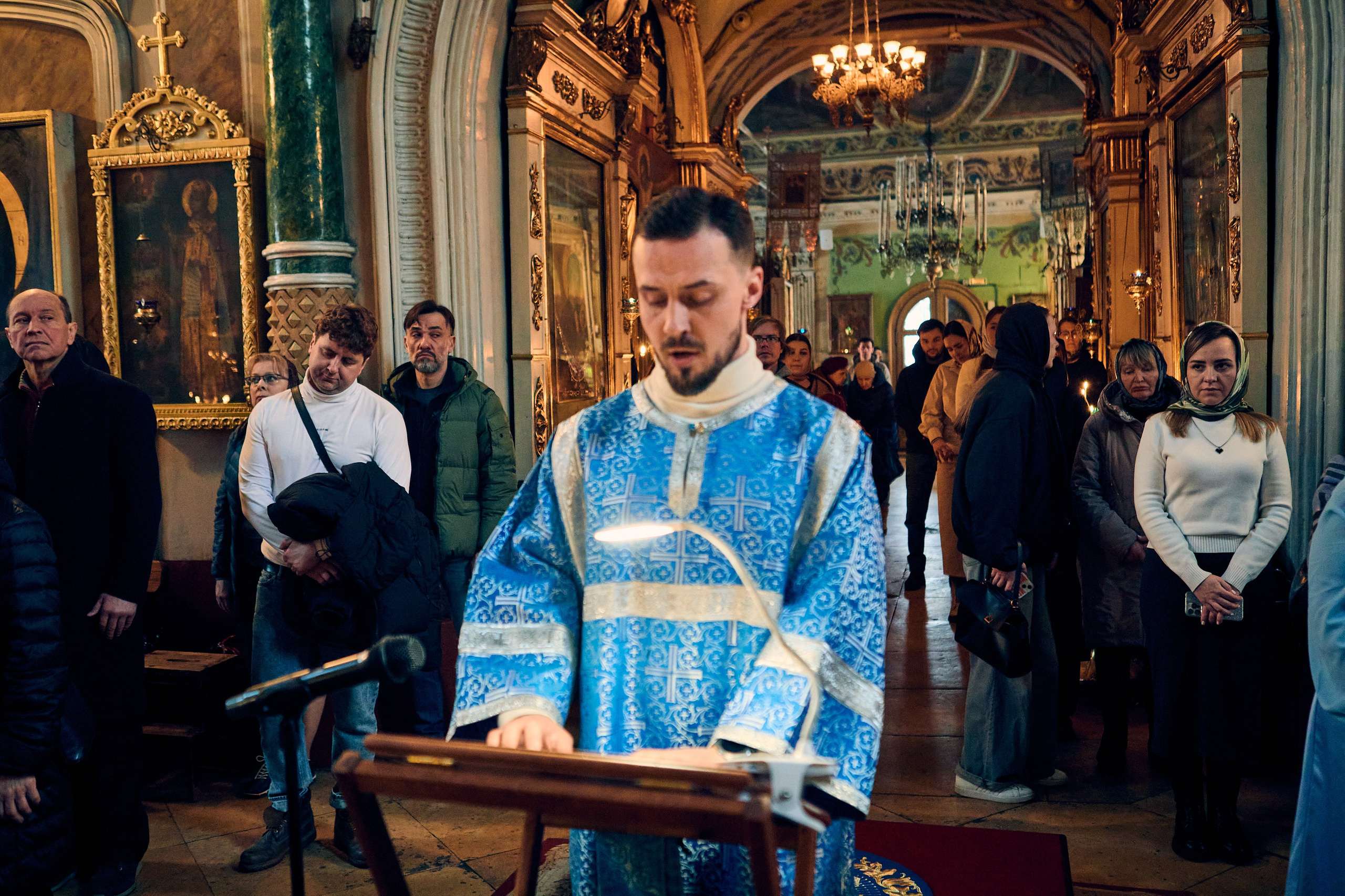 Всенощная на Благовещение Пресвятой Богородицы. DMITRY MOISEENKO — фотограф, художник, топ-стилист
