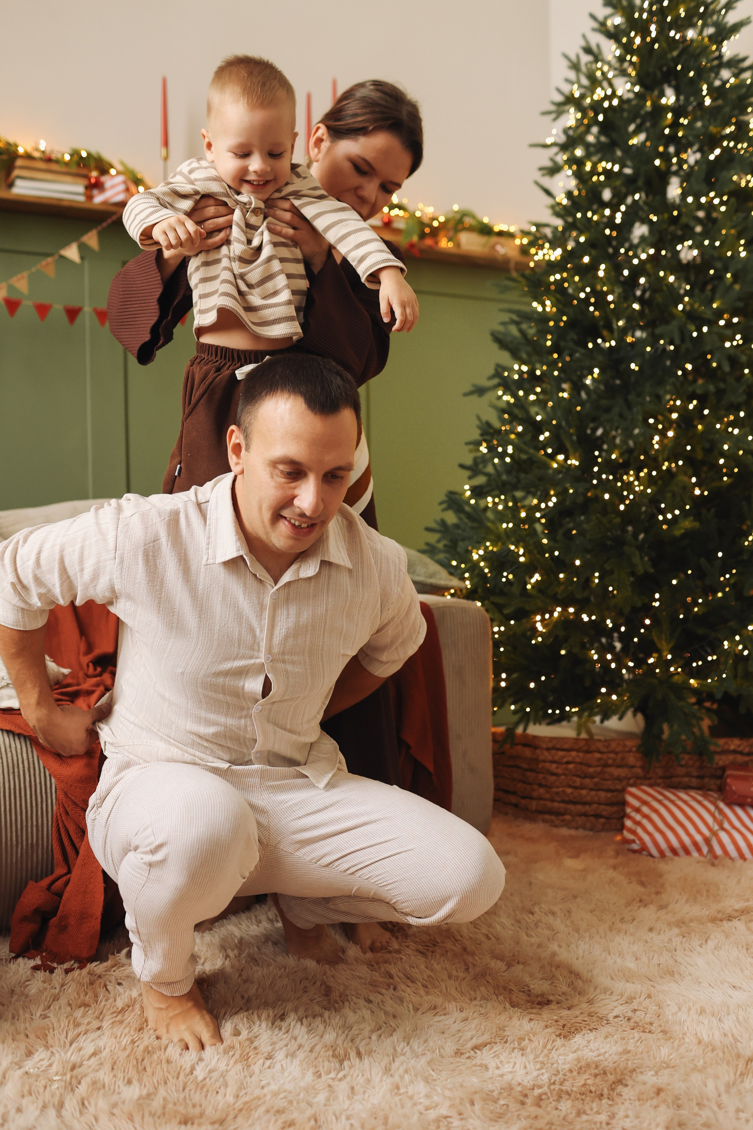 Таня Николай и маленький Савелий. Фотограф Владимир Москва