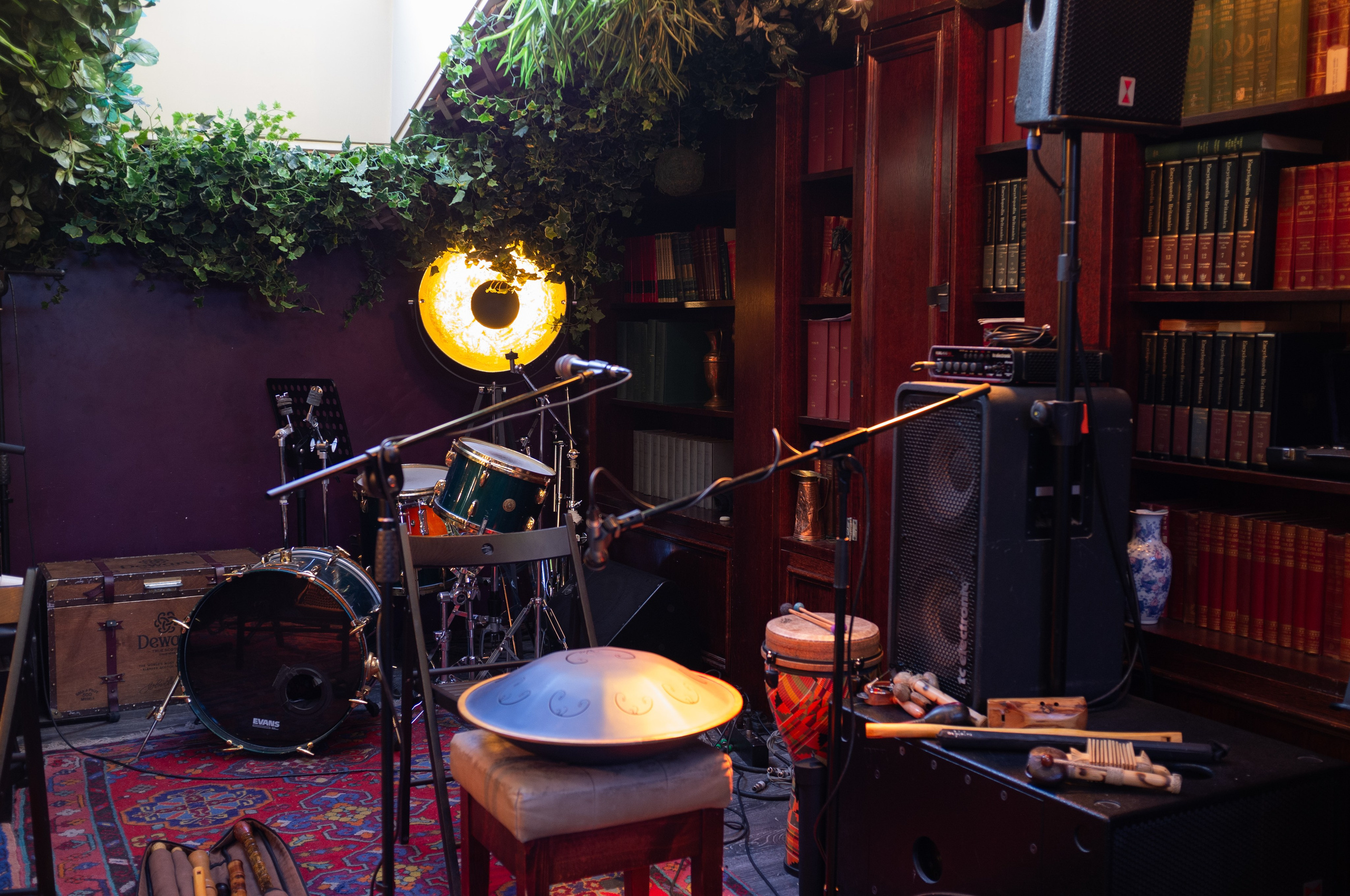 Джаз-клуб Kozlov club. Мансарда. Искусство фотографии. Мария Осокина