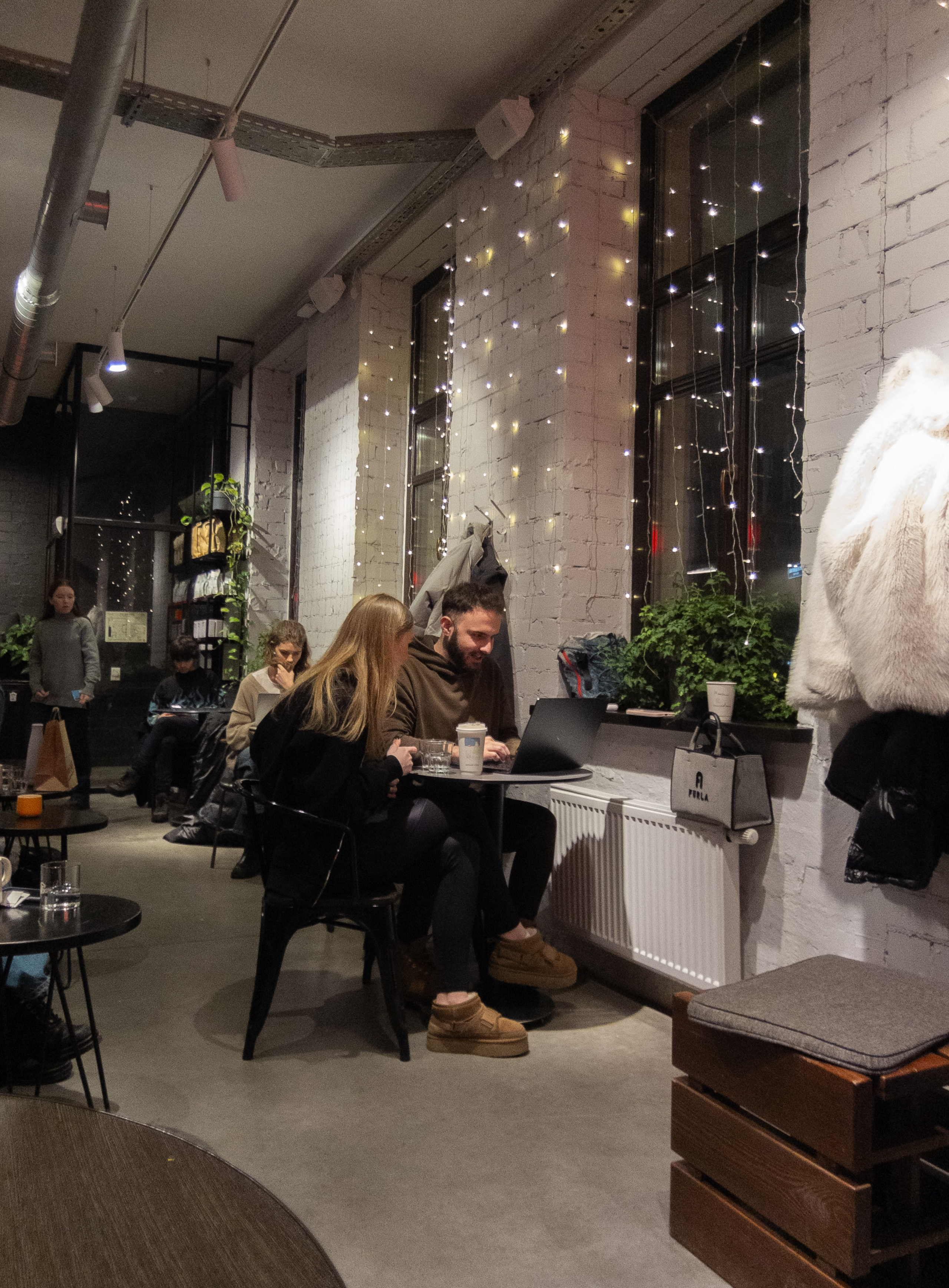 Skuratov. Вечерний кофе. Искусство фотографии. Мария Осокина