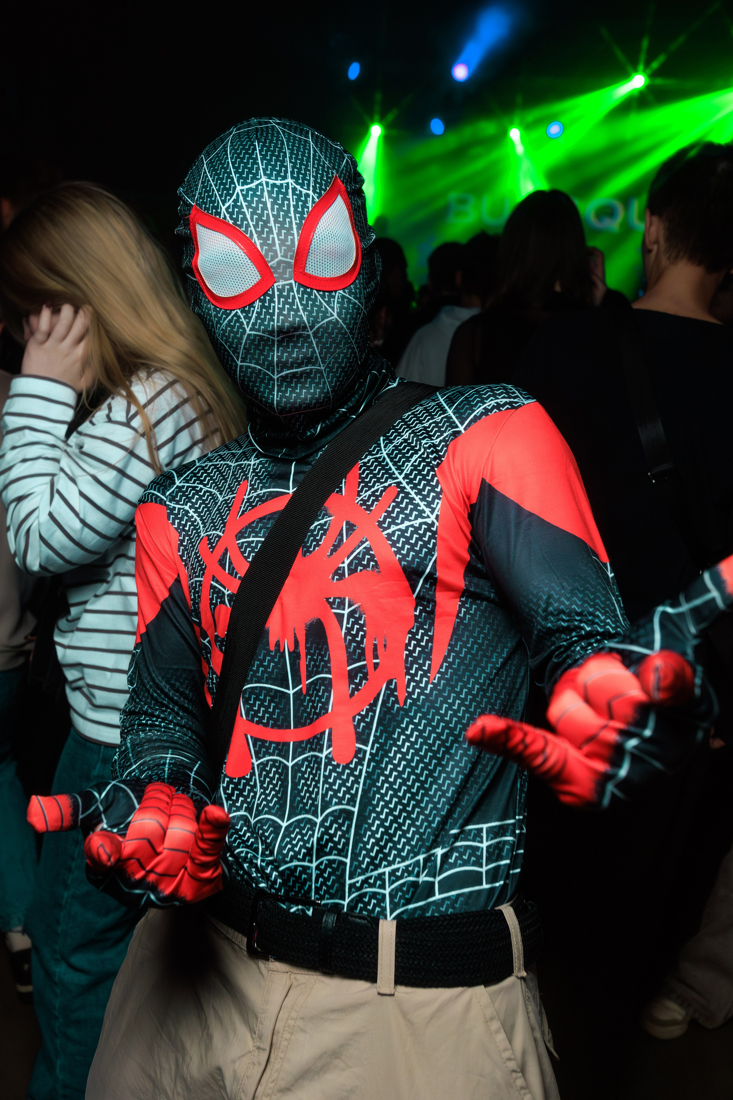 Студпосвят Свобода | Reptiloid. Репортажный фотограф Екатеринбург | Яркий, качественный репортаж | Концерты, клубы, репортаж, праздники, корпоративы